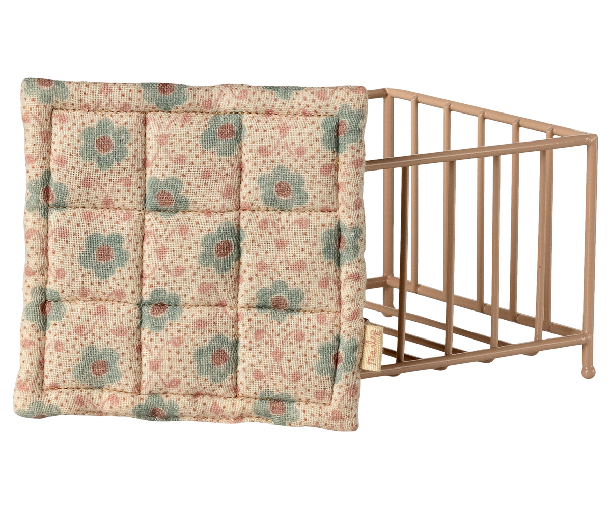 Playpen, My - Rose
