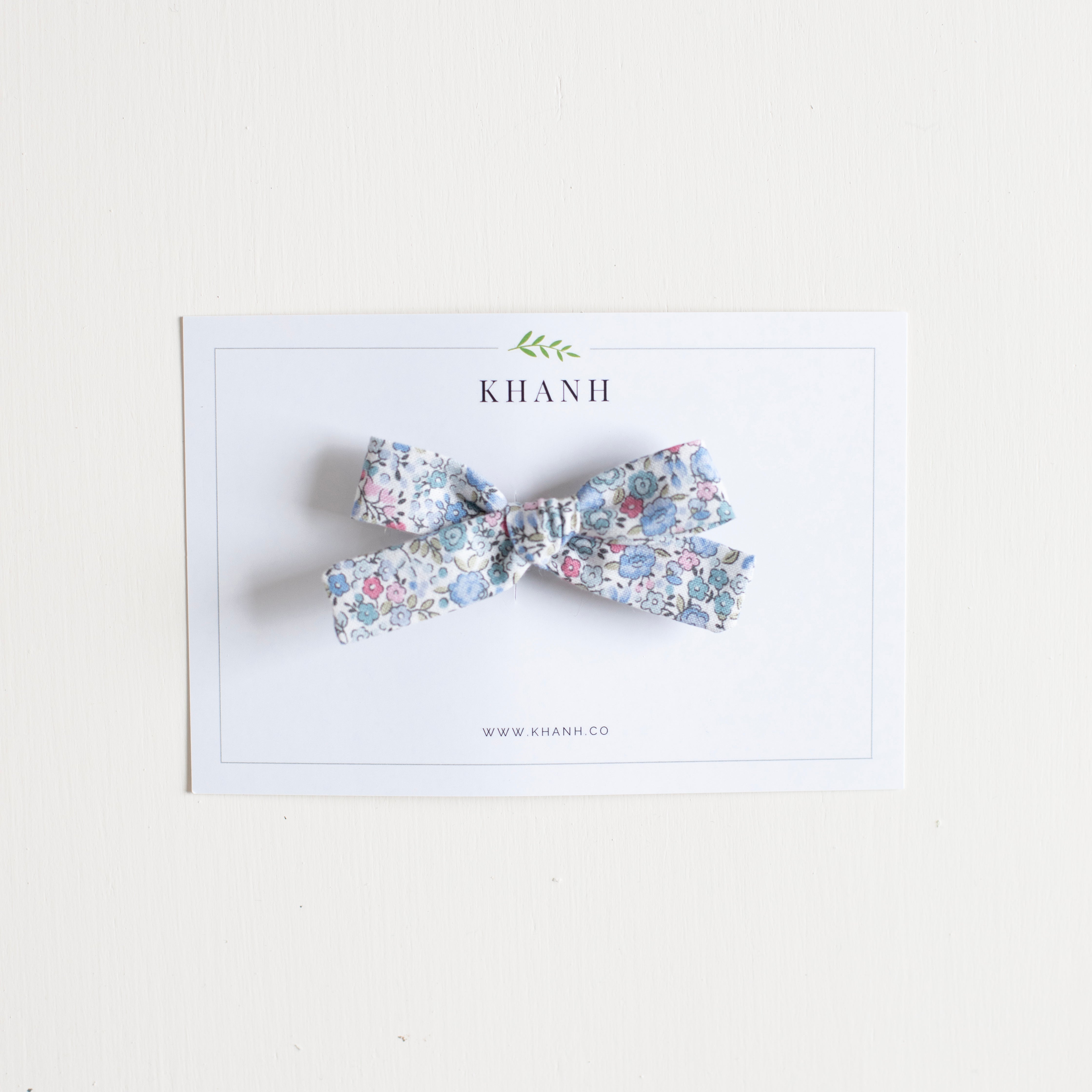 Florence || Petite Hand-Tied Bow