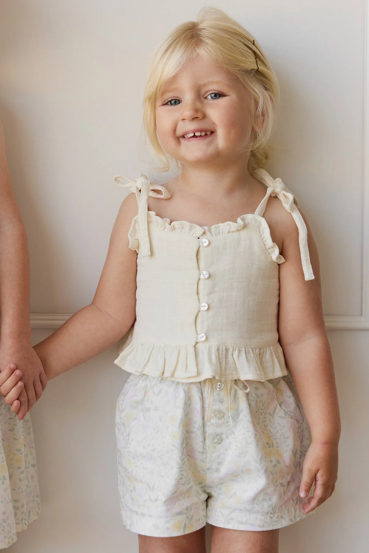 Organic Cotton Neve Short || Daphne Egret