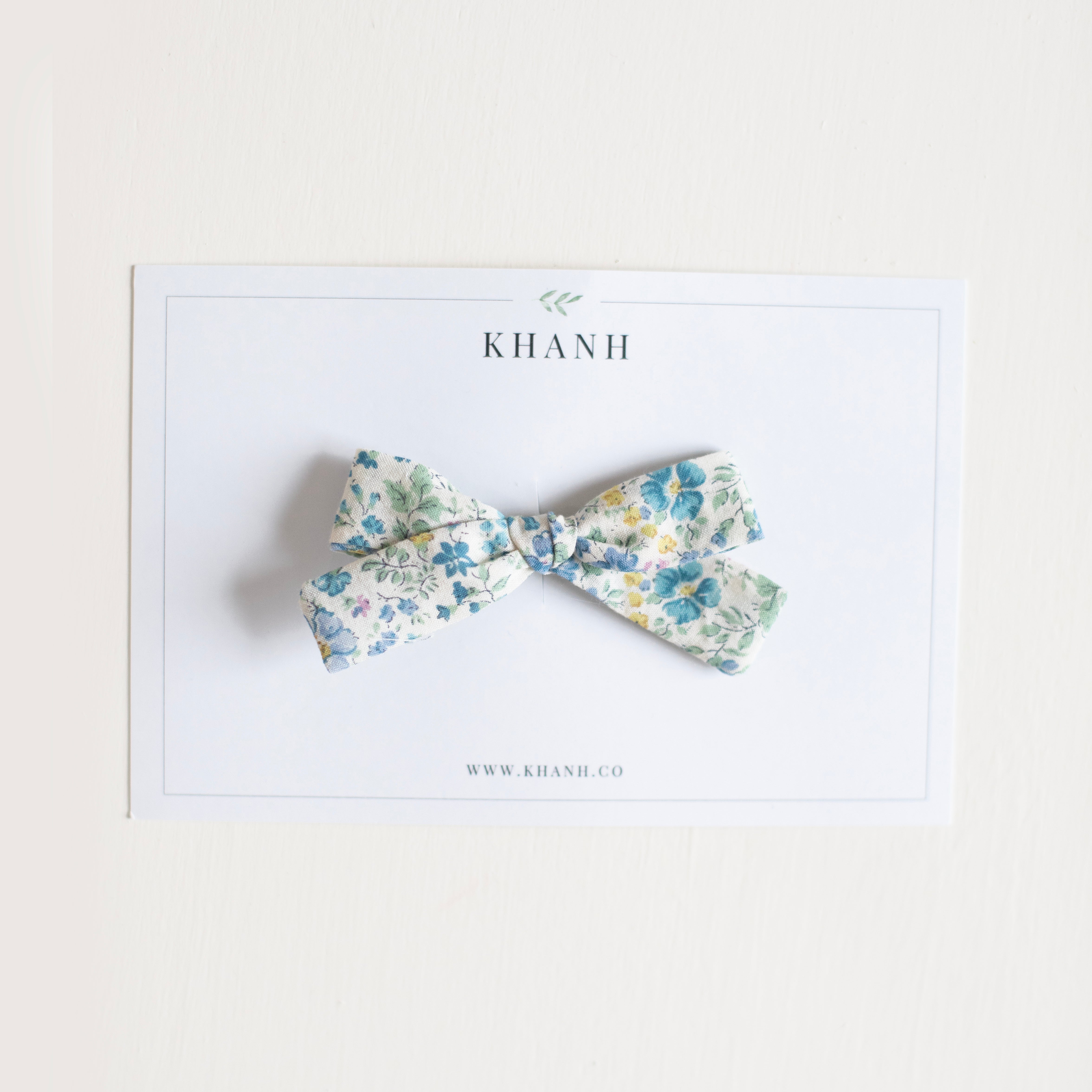 Lily || Petite Hand-Tied Bow