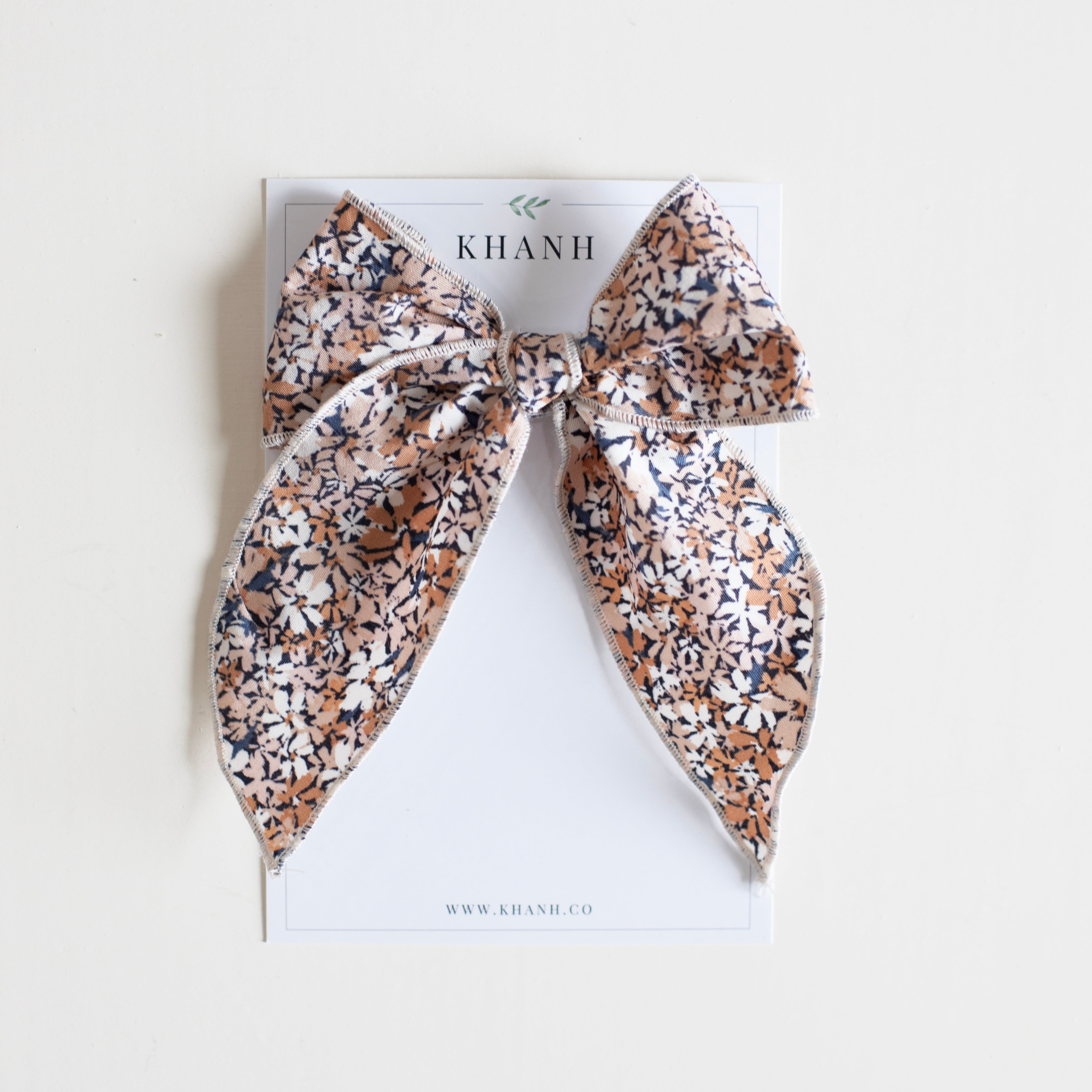 Macy || Oversized Whimsical Bow