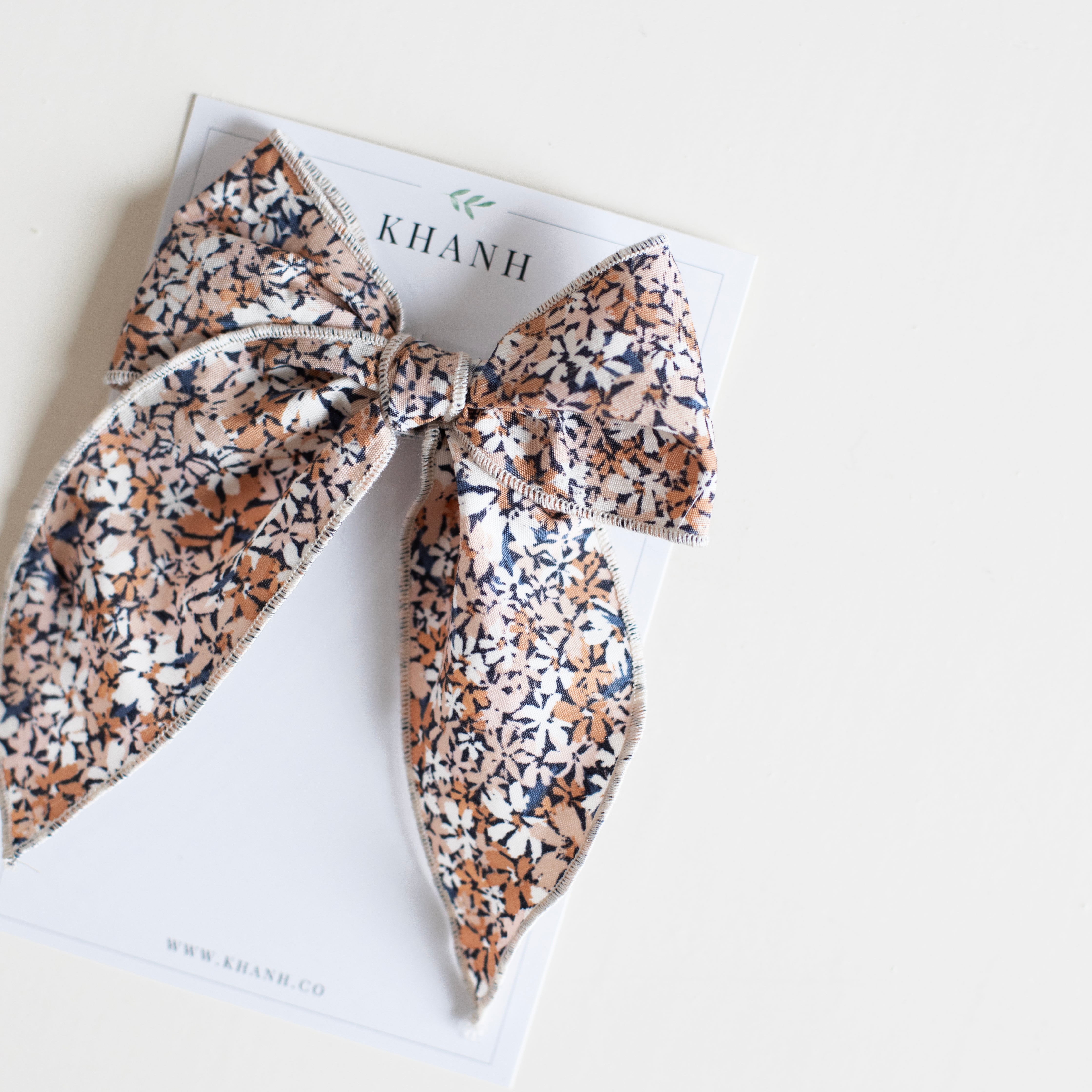 Macy || Oversized Whimsical Bow
