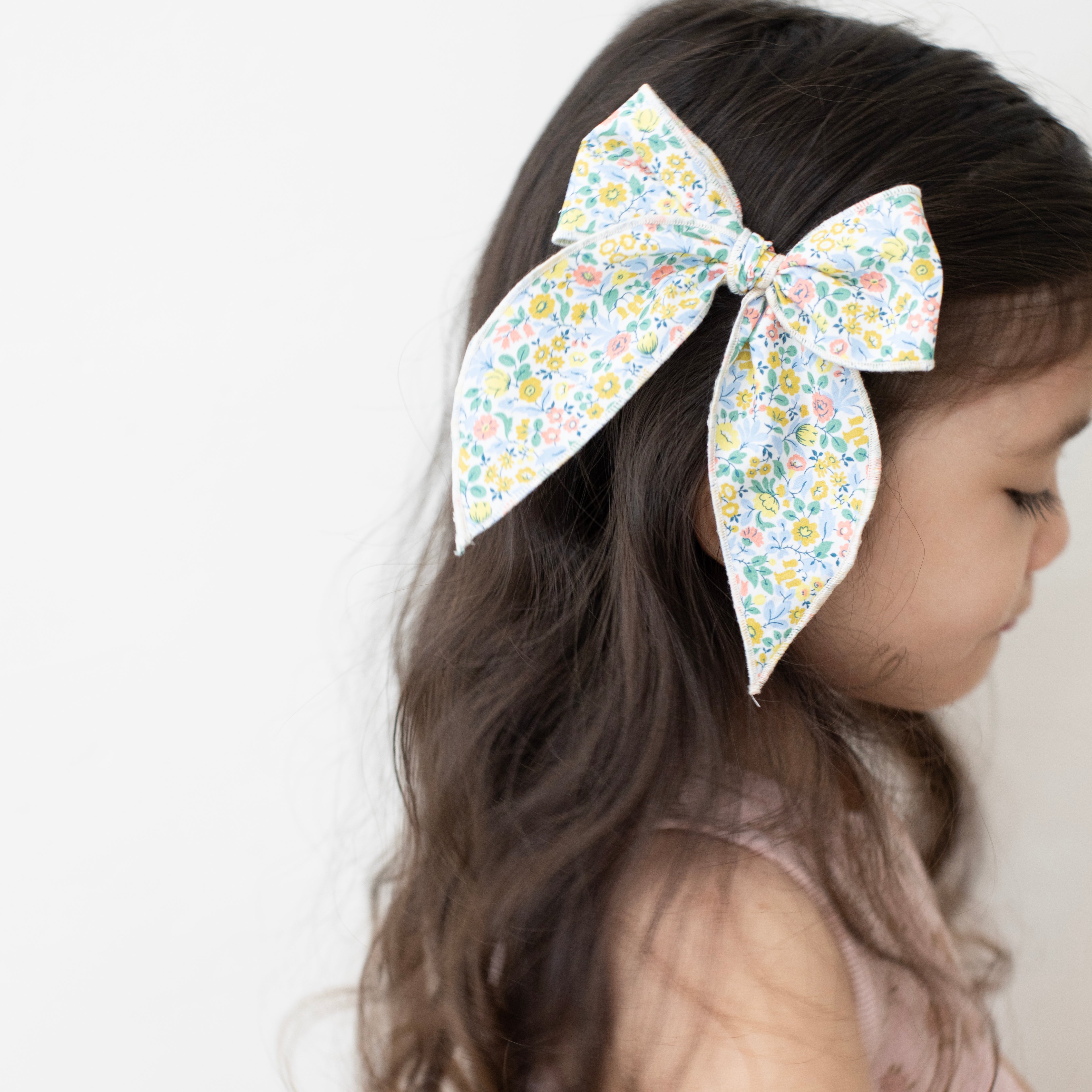 Matilda || Oversized Whimsical Bow