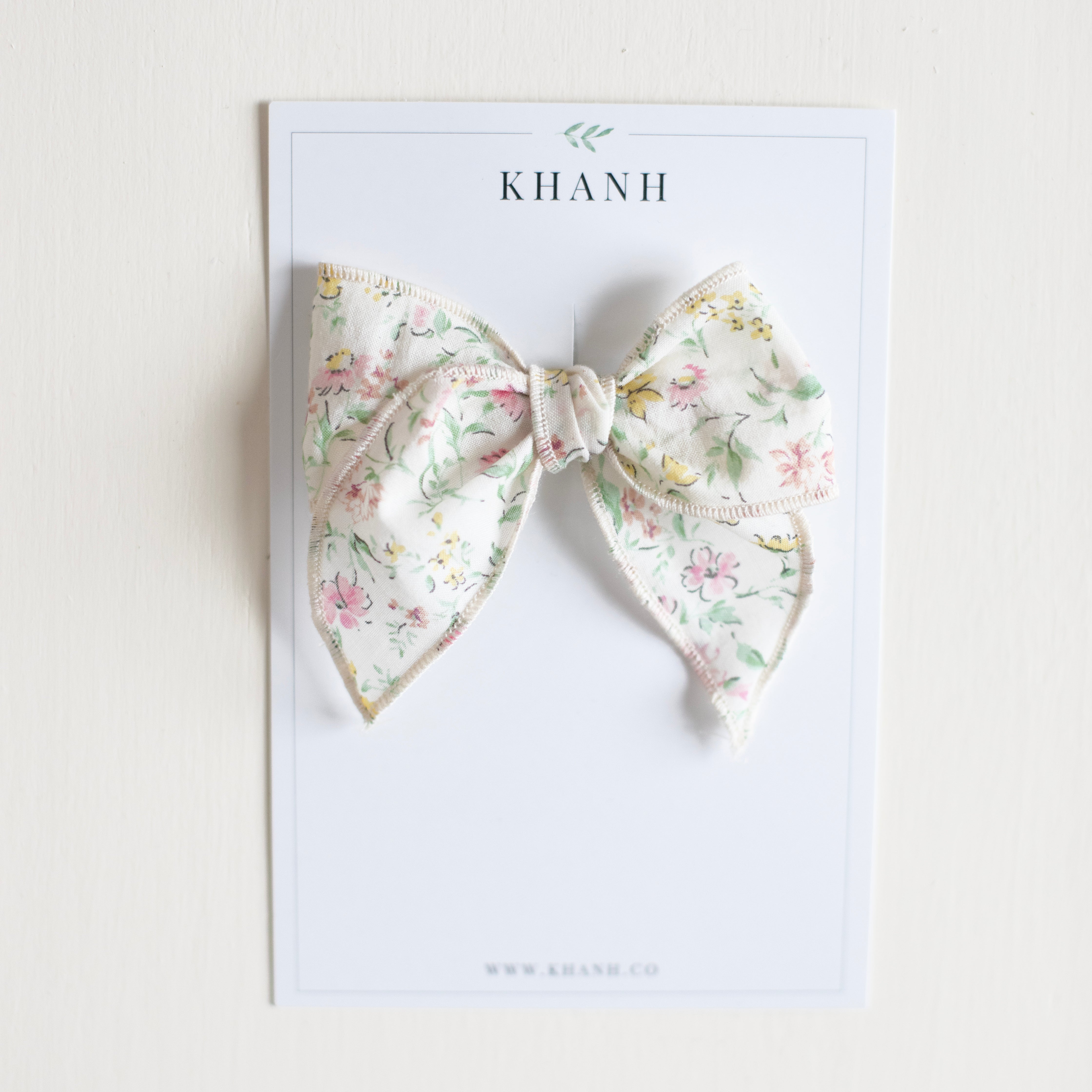Meadow || Medium Whimsical Bow