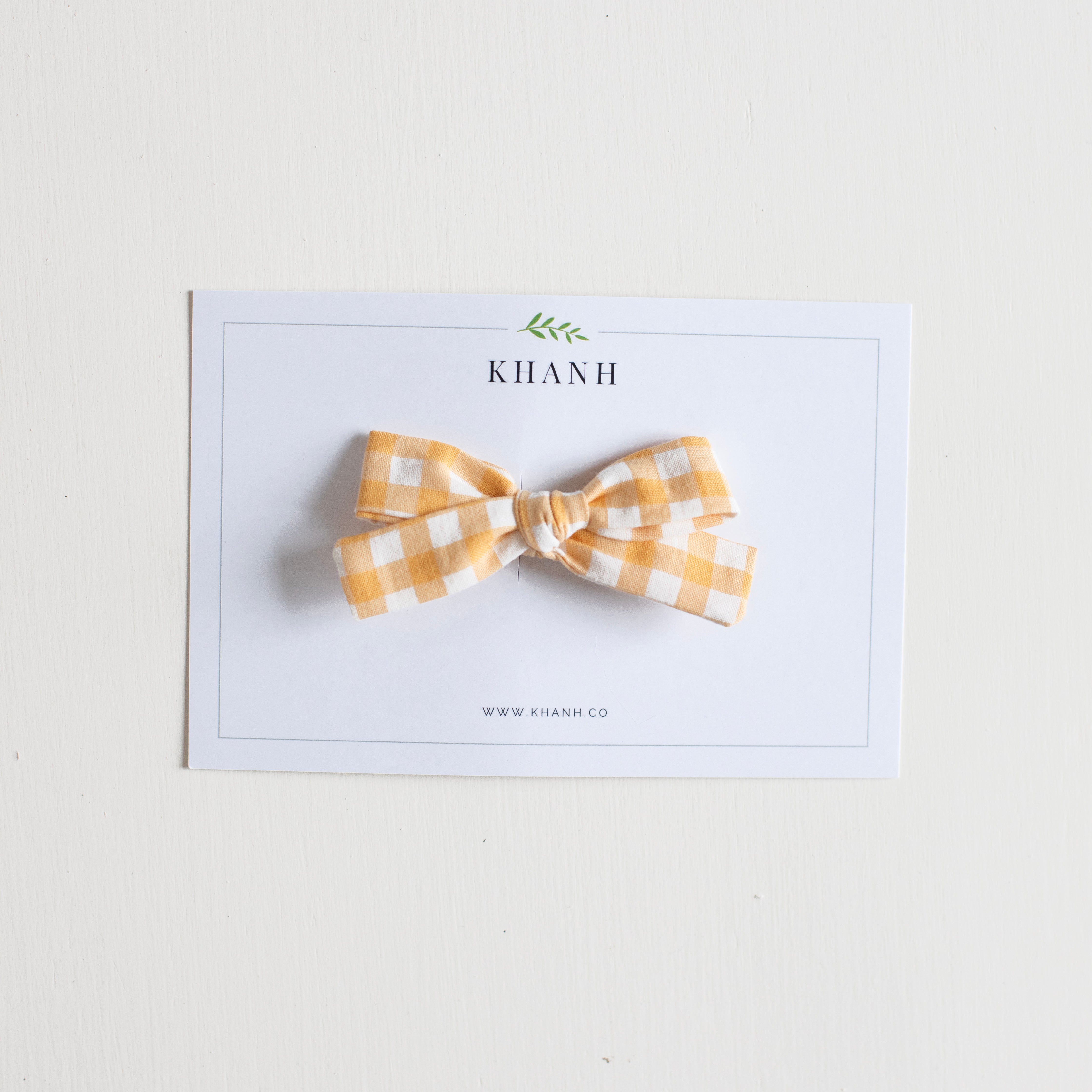Minnie || Petite Hand-Tied Bow