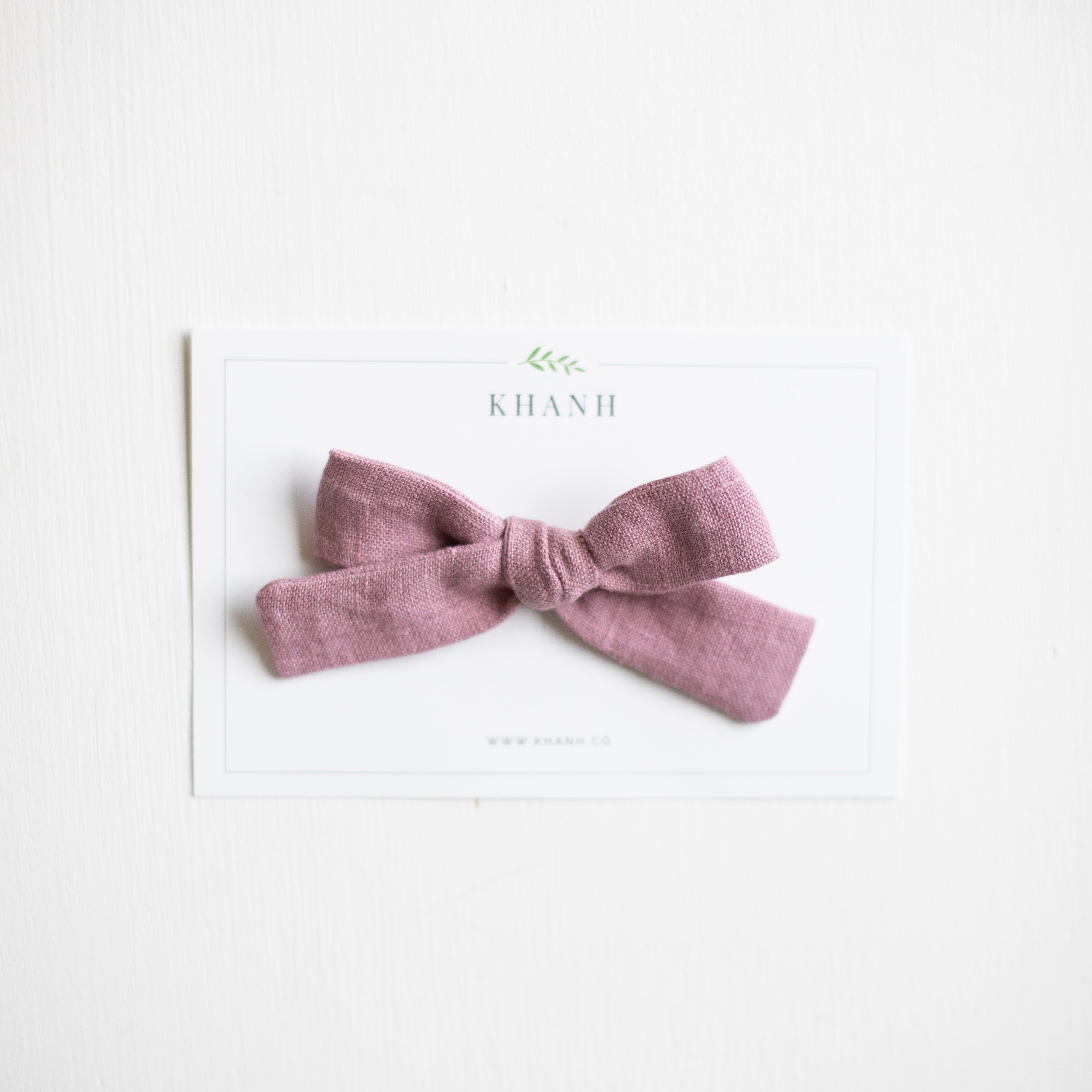 Mulberry || Medium Hand Tied Bow