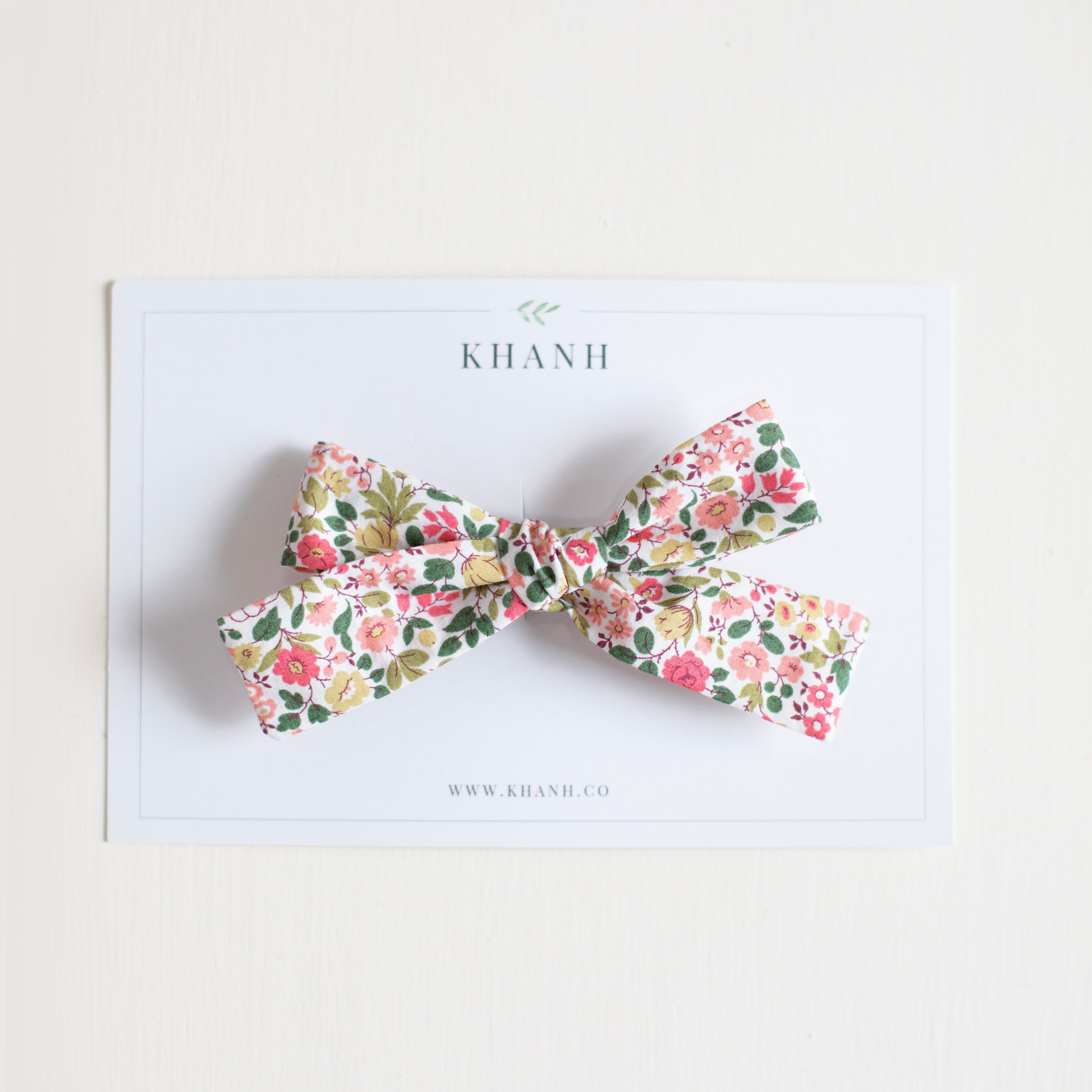 Poppy June || Medium Hand Tied Bow