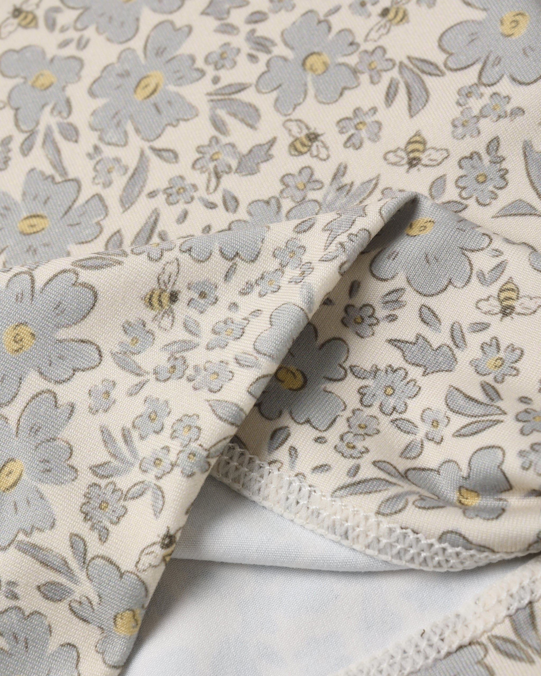 Shortie Short || Blue Meadow