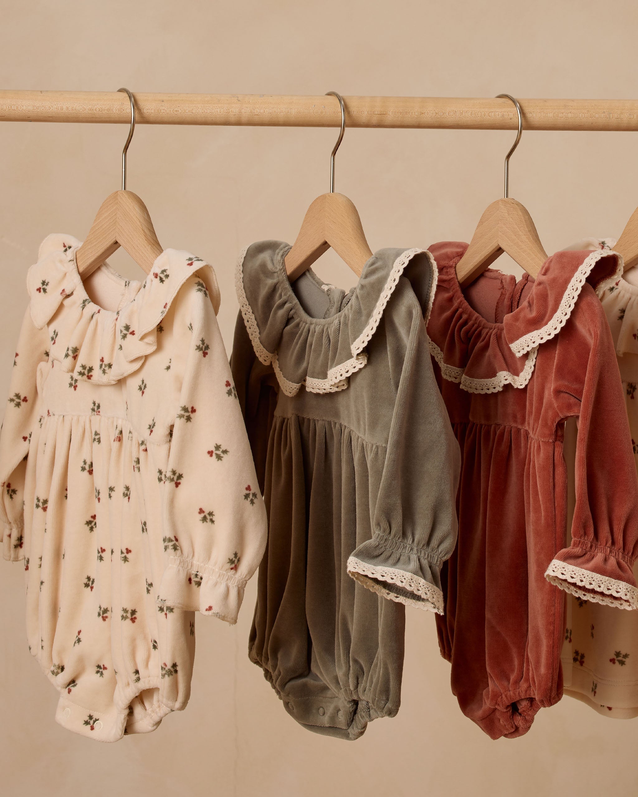 Wendy Romper || Cranberry