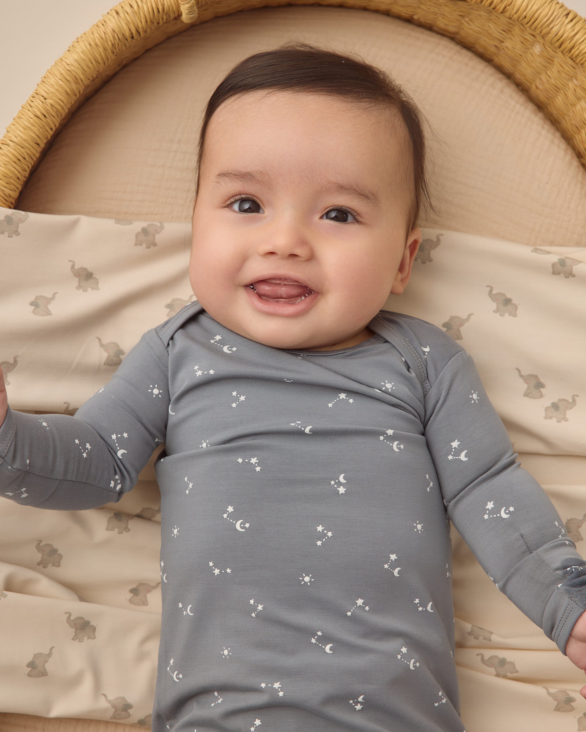 Bamboo Baby Gown + Hat Set || Starlight