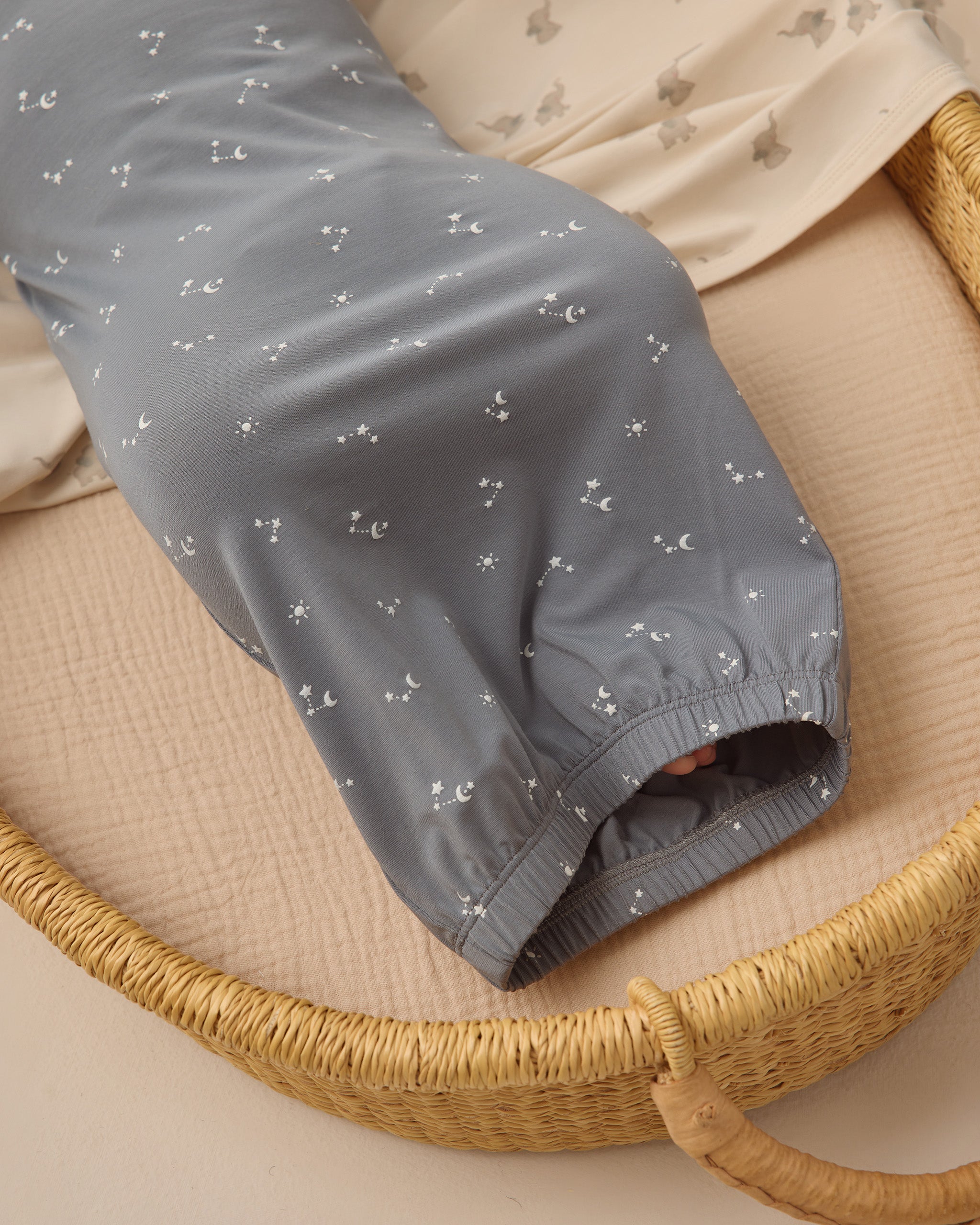 Bamboo Baby Gown + Hat Set || Starlight