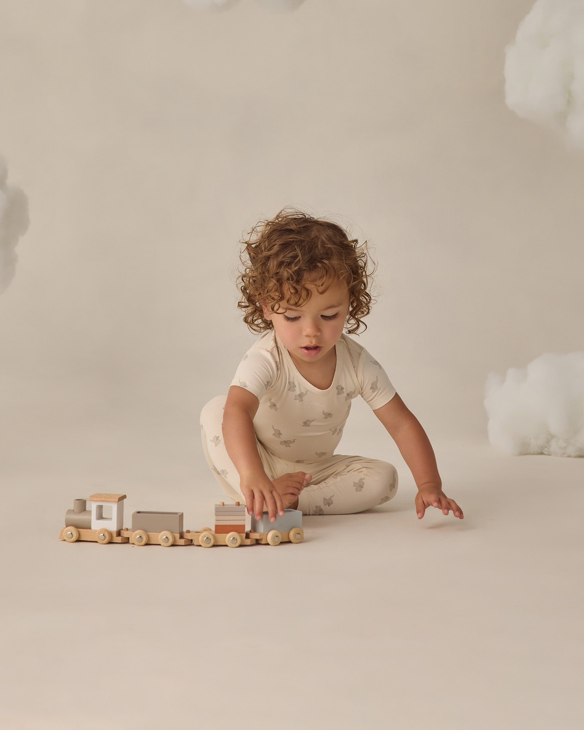 Bamboo Short Sleeve Pajama Set || Elephants