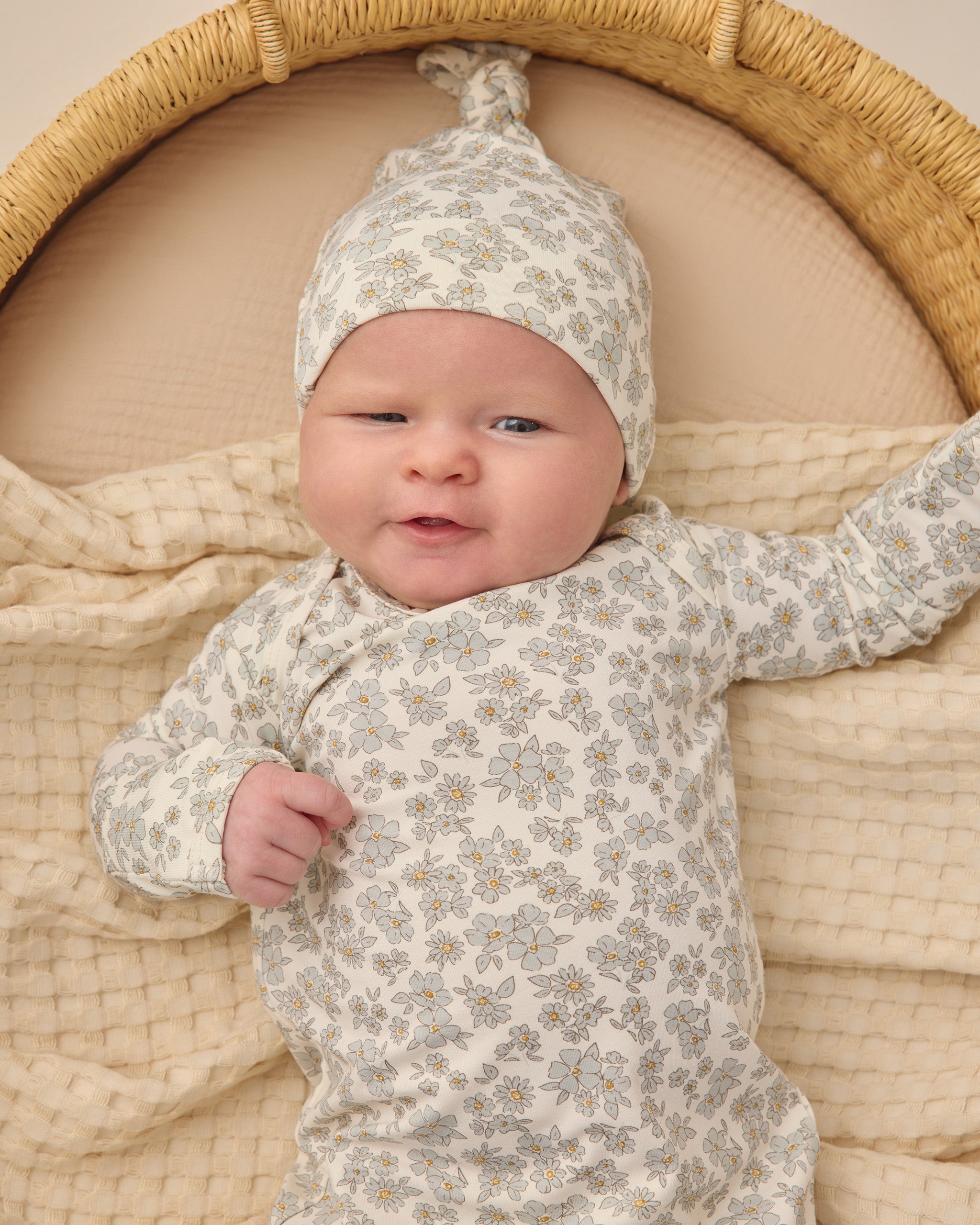 Bamboo Baby Gown + Hat Set || Blue Floral