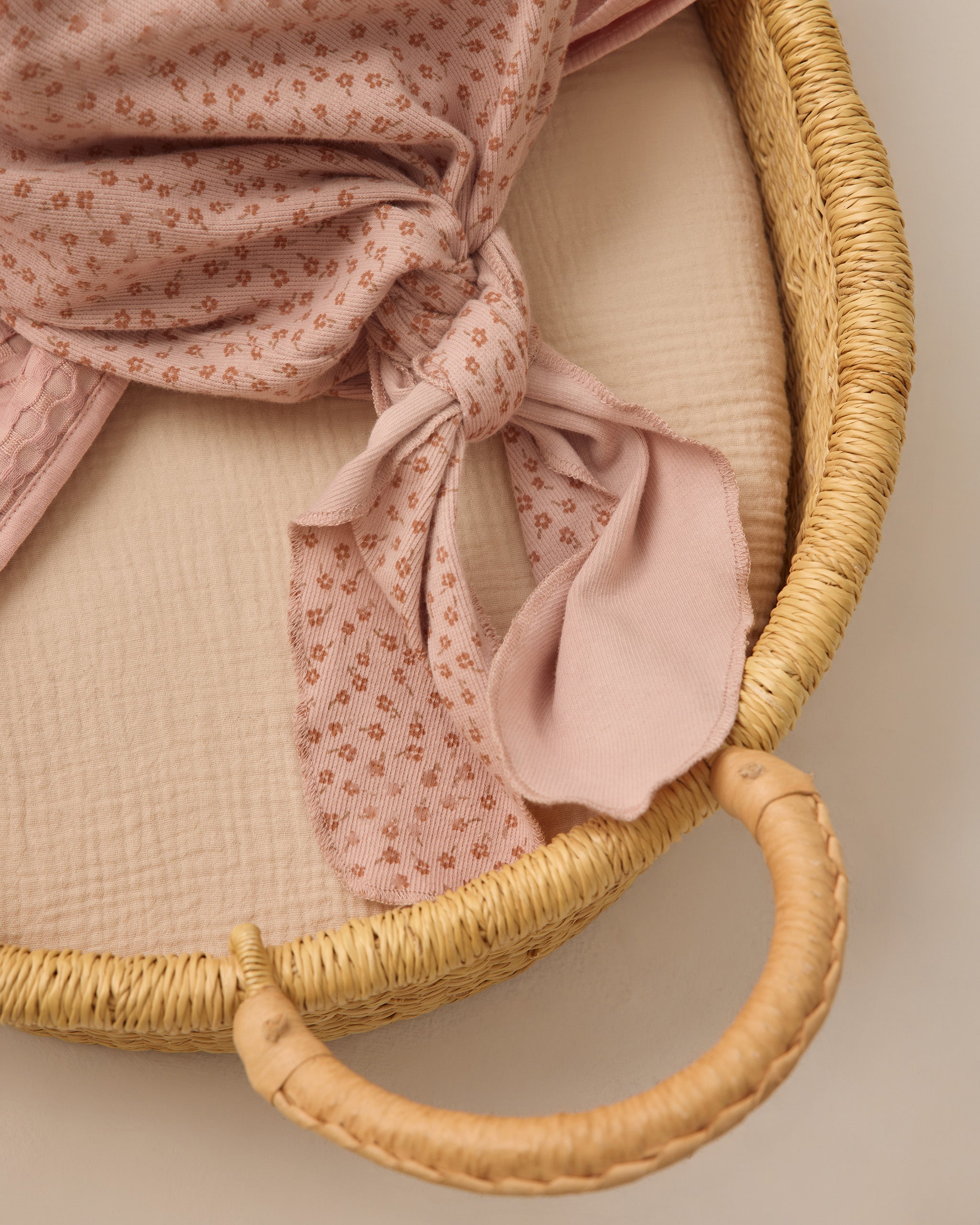 Knotted Baby Gown + Hat Set || Posy