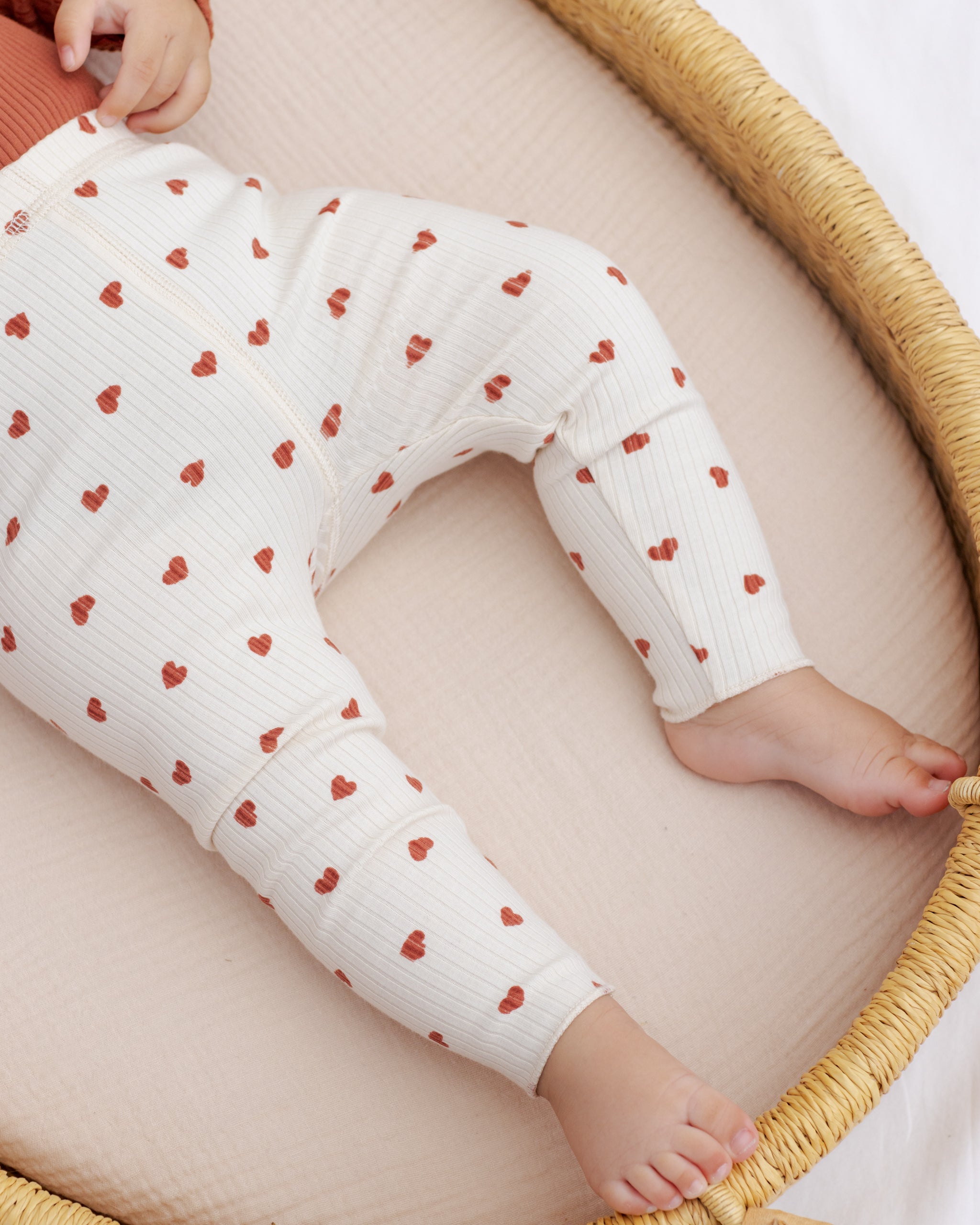 Ribbed Legging || Red Hearts
