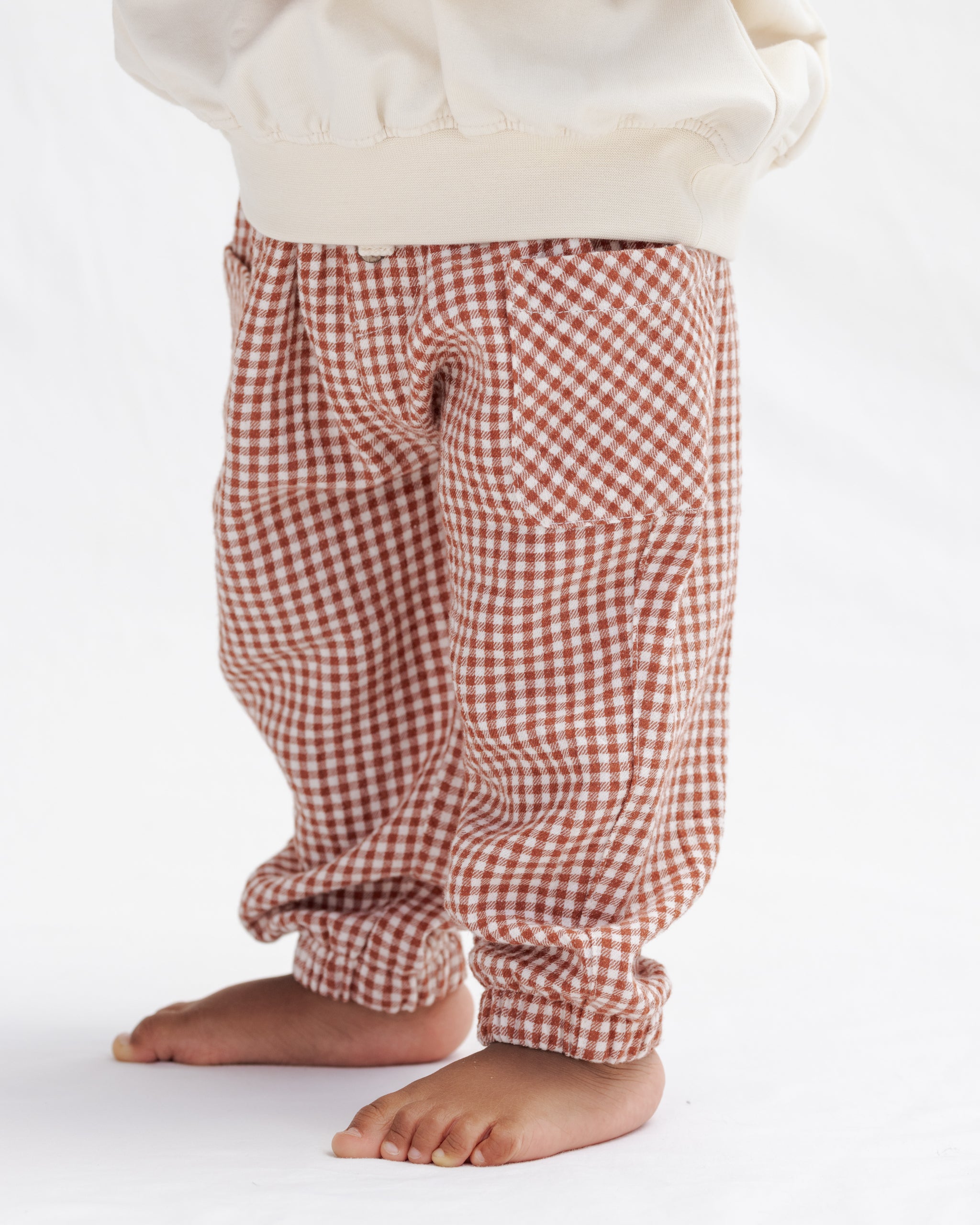 Luca Pant || Red Gingham