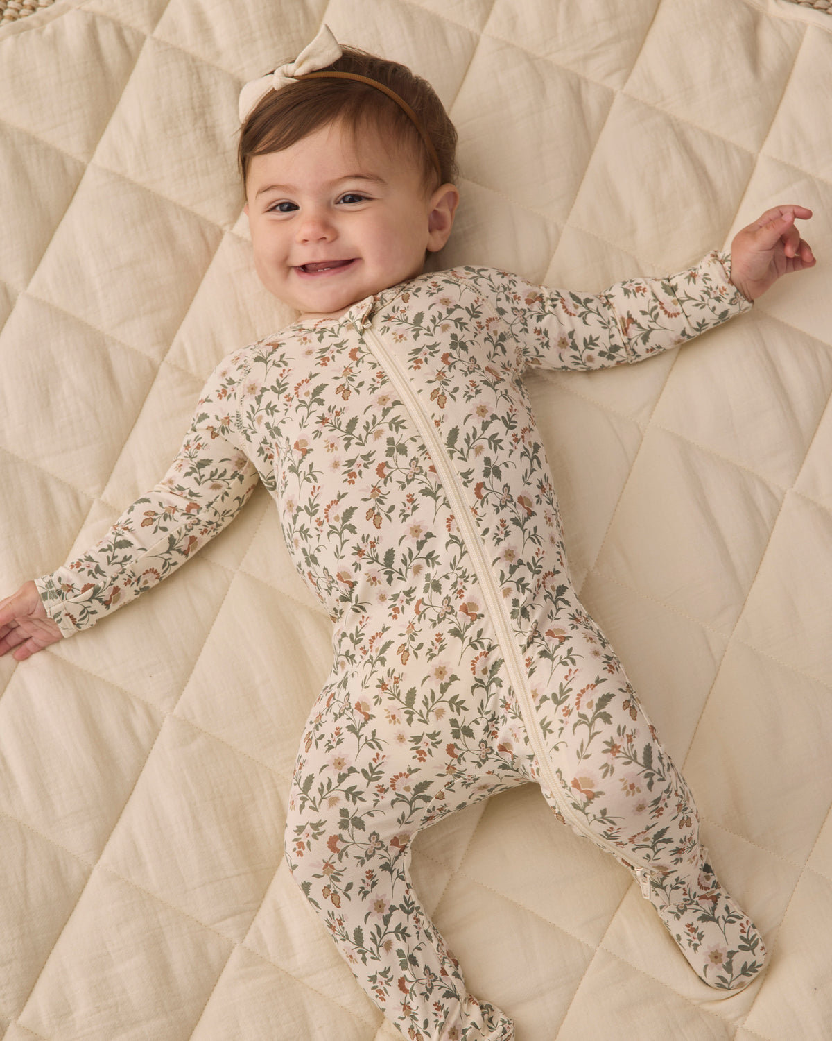 Bamboo Zip Footie || Holiday Floral