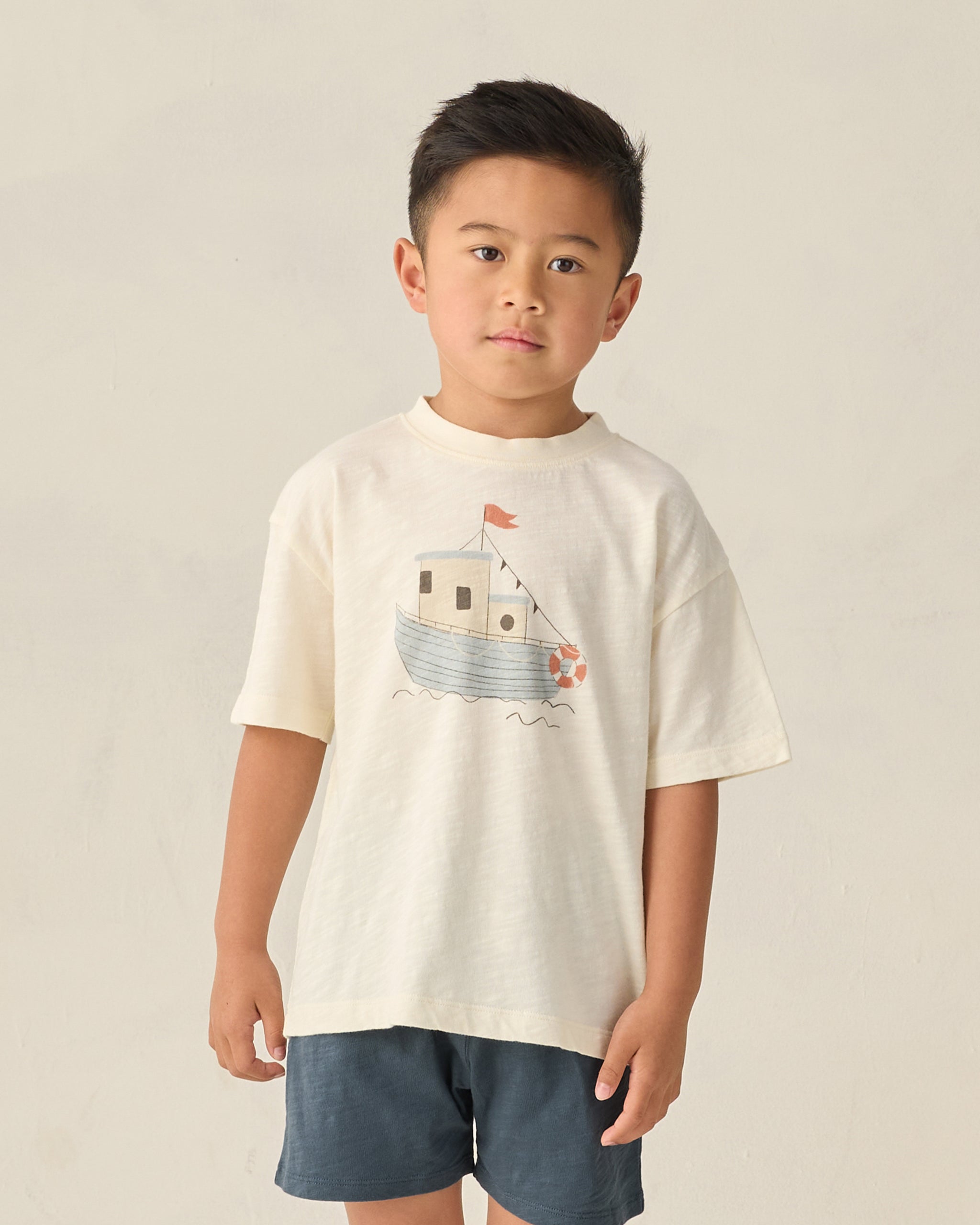 Relaxed Tee || Tug Boat