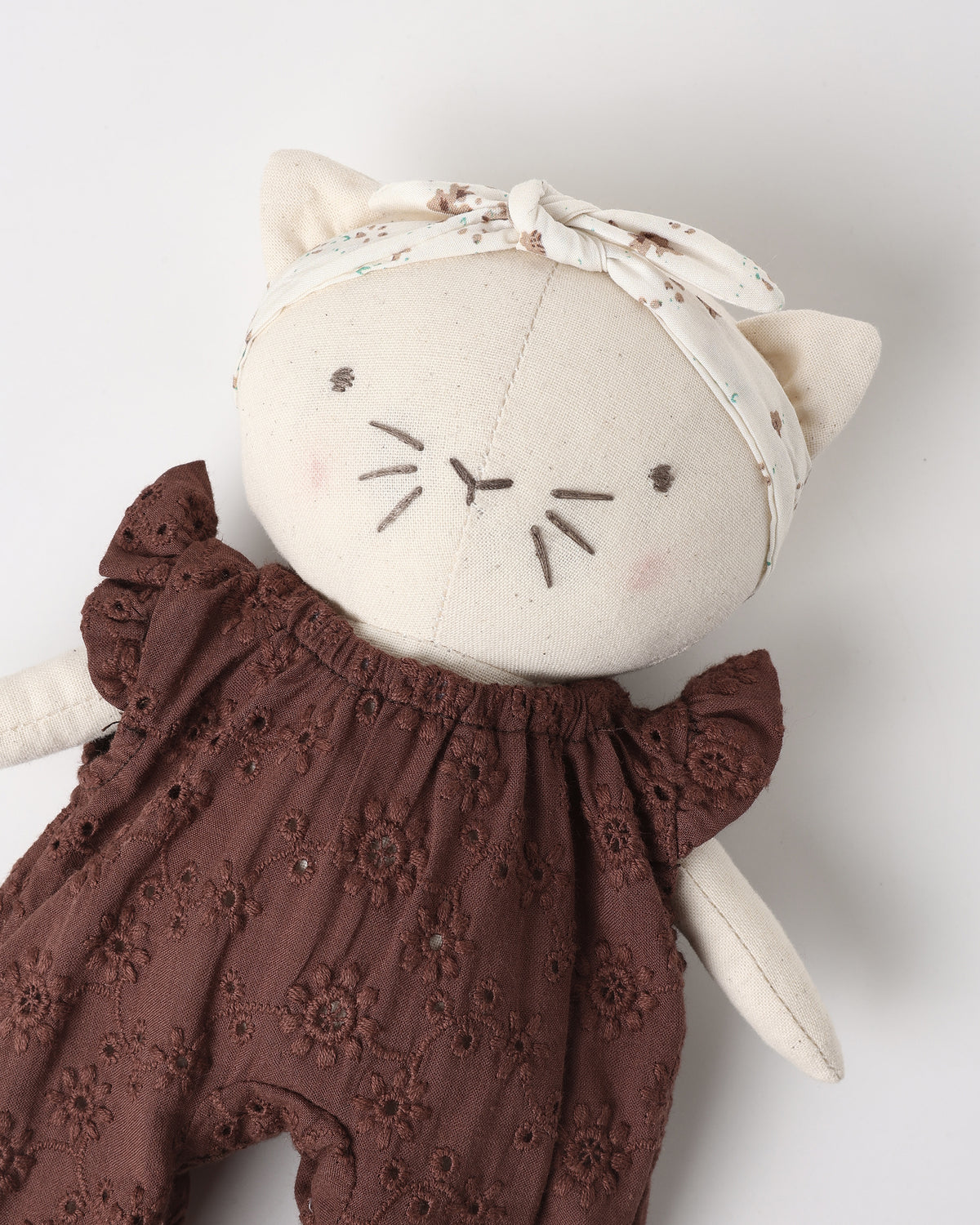 LUCY THE CAT