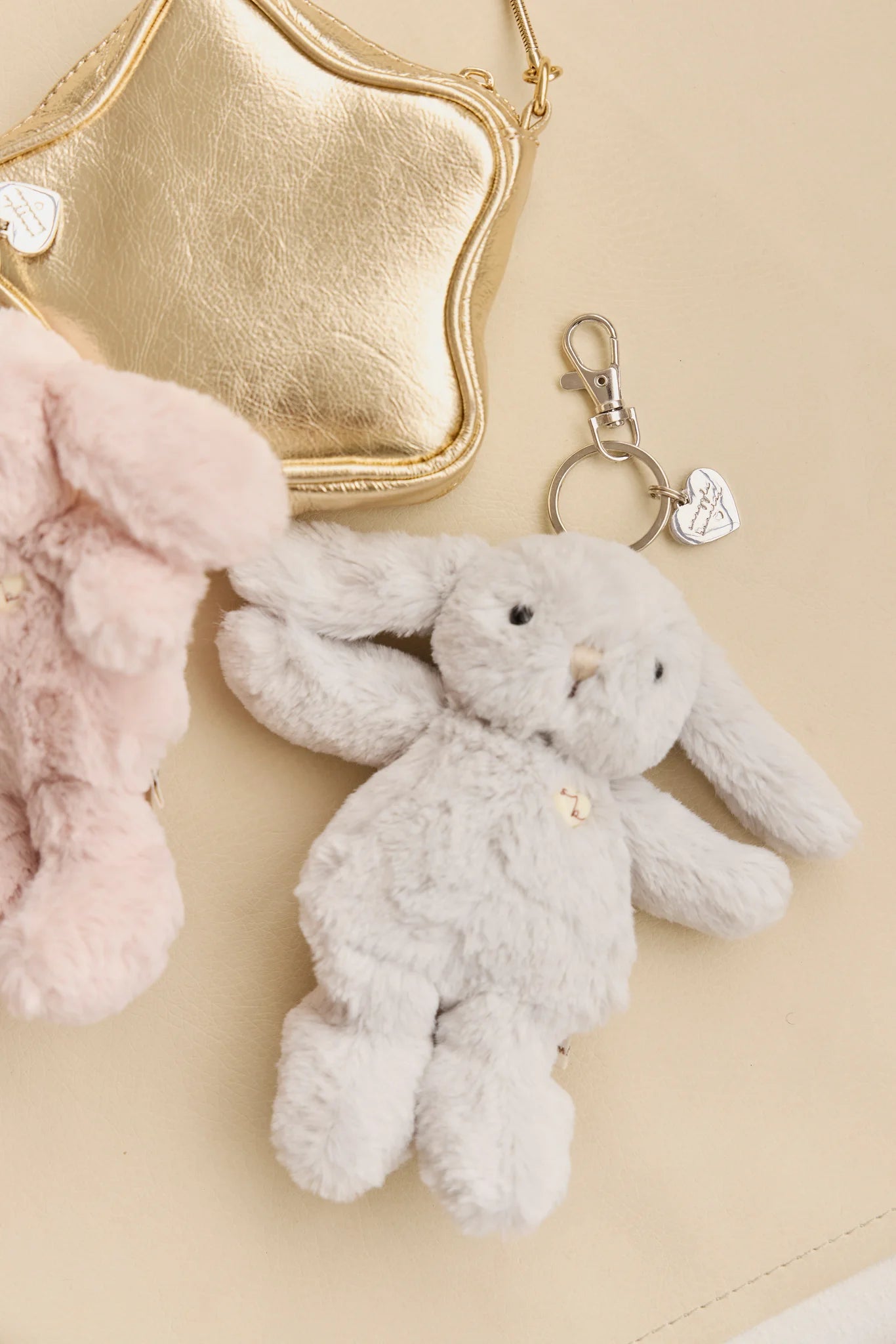 Snuggle Bunnies Penelope Keyring || Moonbeam