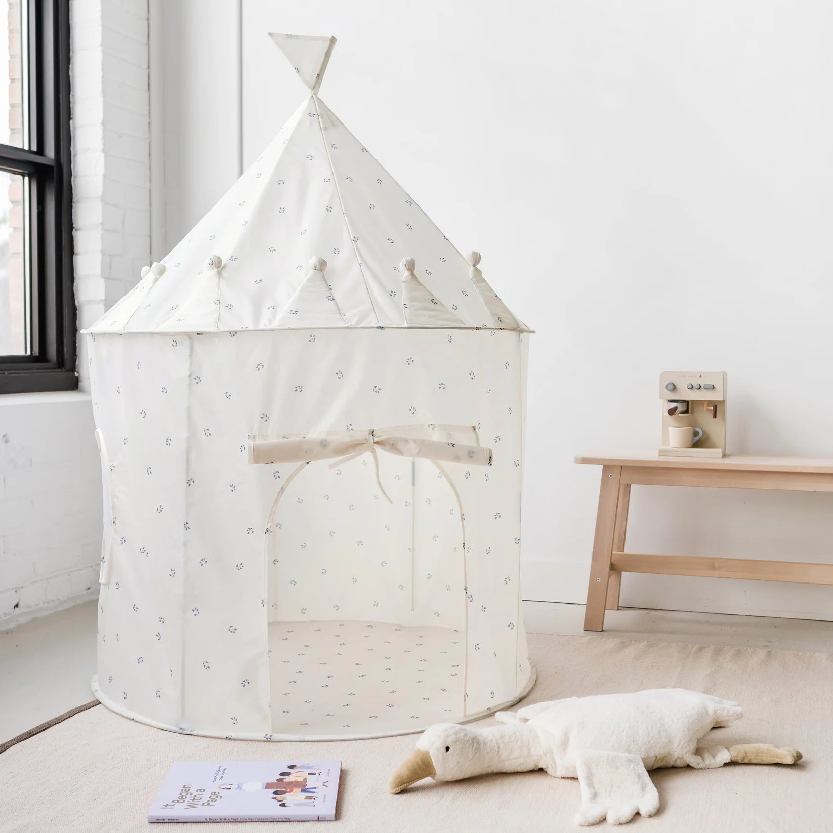 Play Tent Castle || Blueberry Taupe