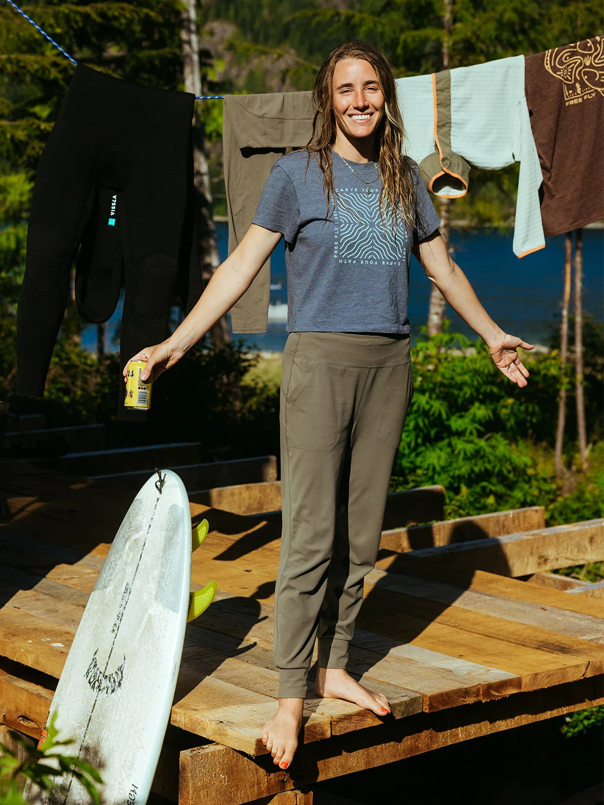 Women's Highmile Jogger || Smokey Olive