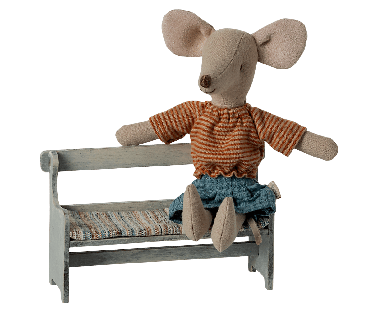 Bench, Mouse - Vintage off white (2024)