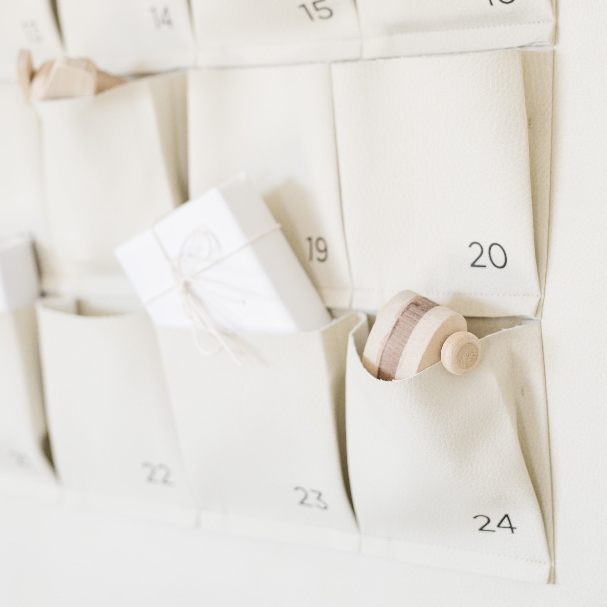 Small Advent Calendar | Ivory