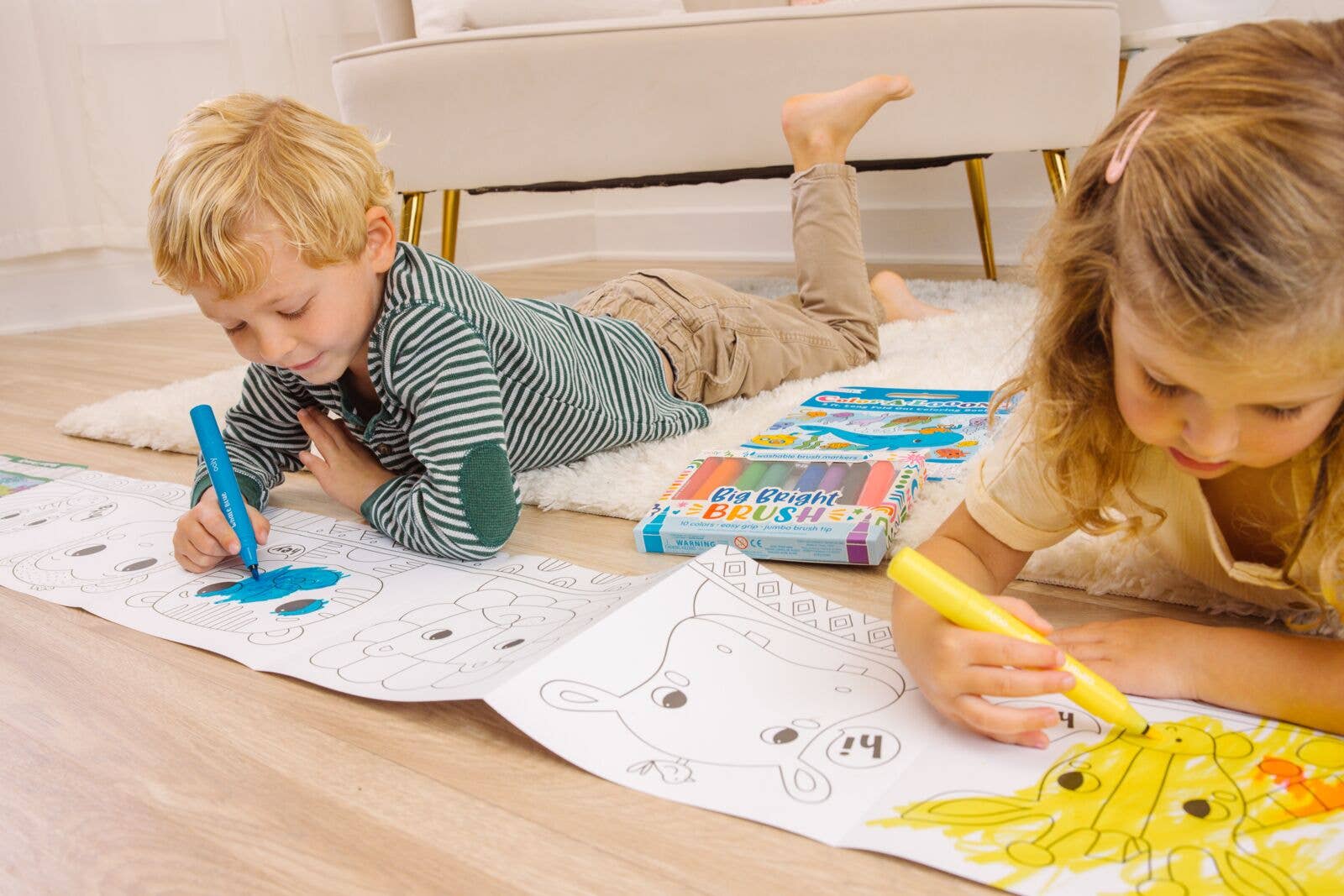 Color - A - Loong 5' Fold Out Coloring Book - Safari Family