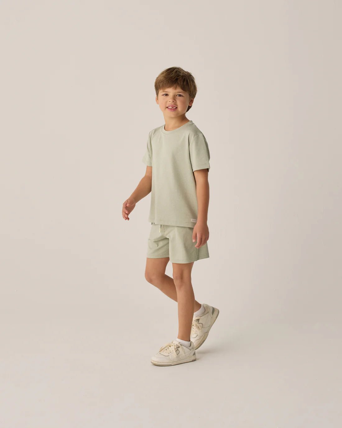 Cove Essential Tee || Heathered Sage