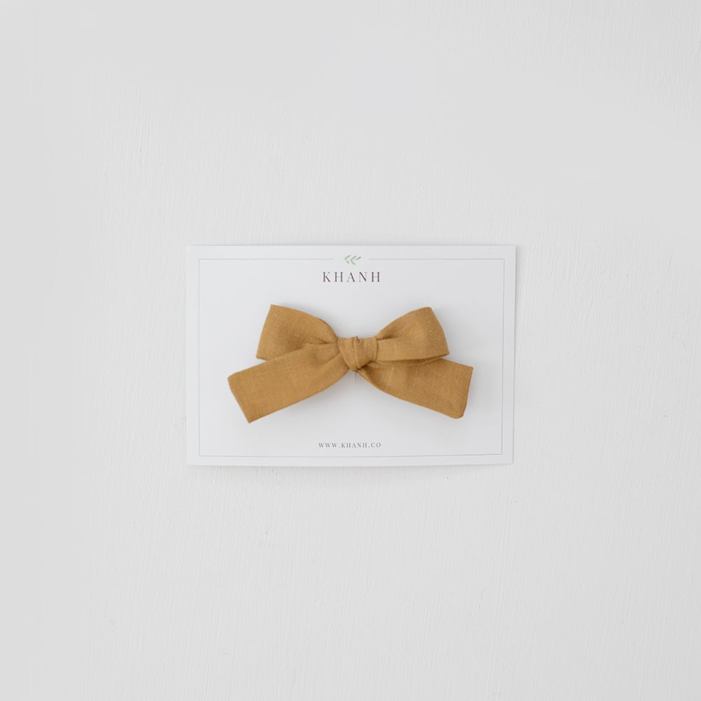Crispy Gold | Medium Hand Tied Bow