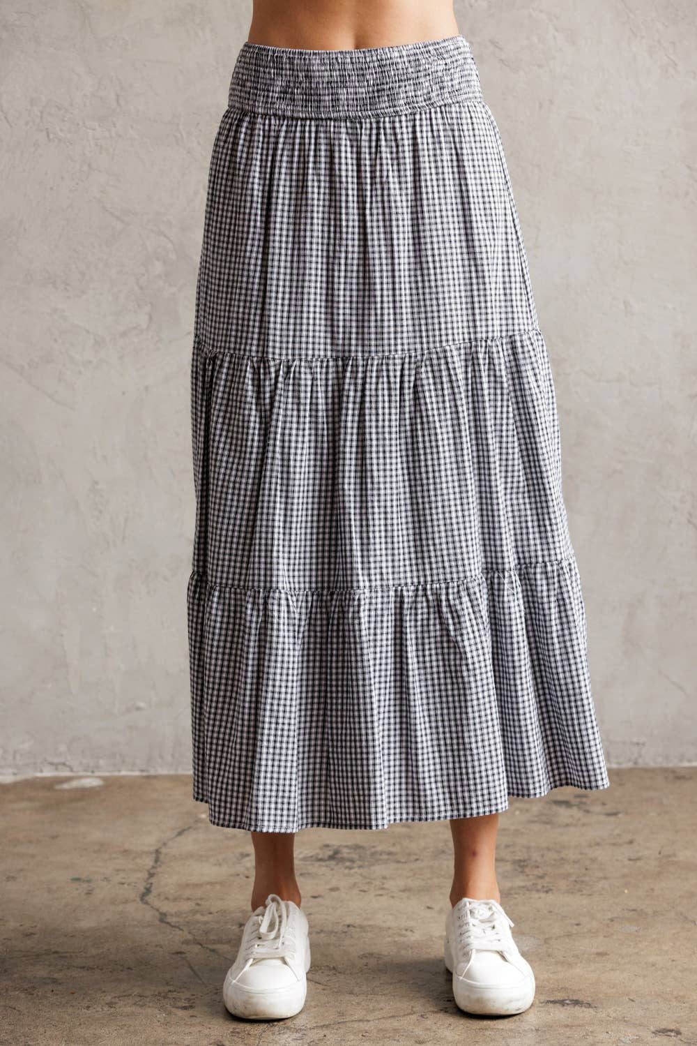 Tired Gingham Midi Skirt || Black/White Check