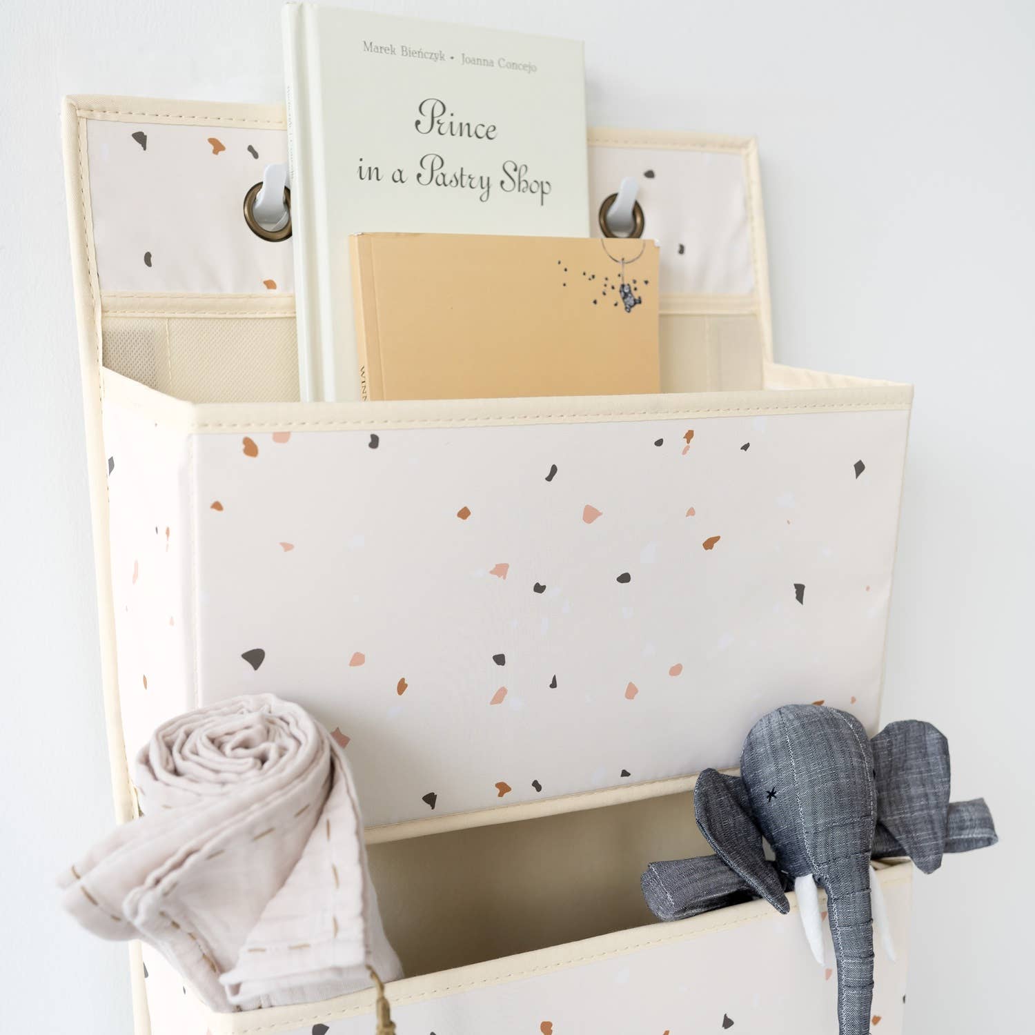 Over the Door Organizer || Terrazzo Cream