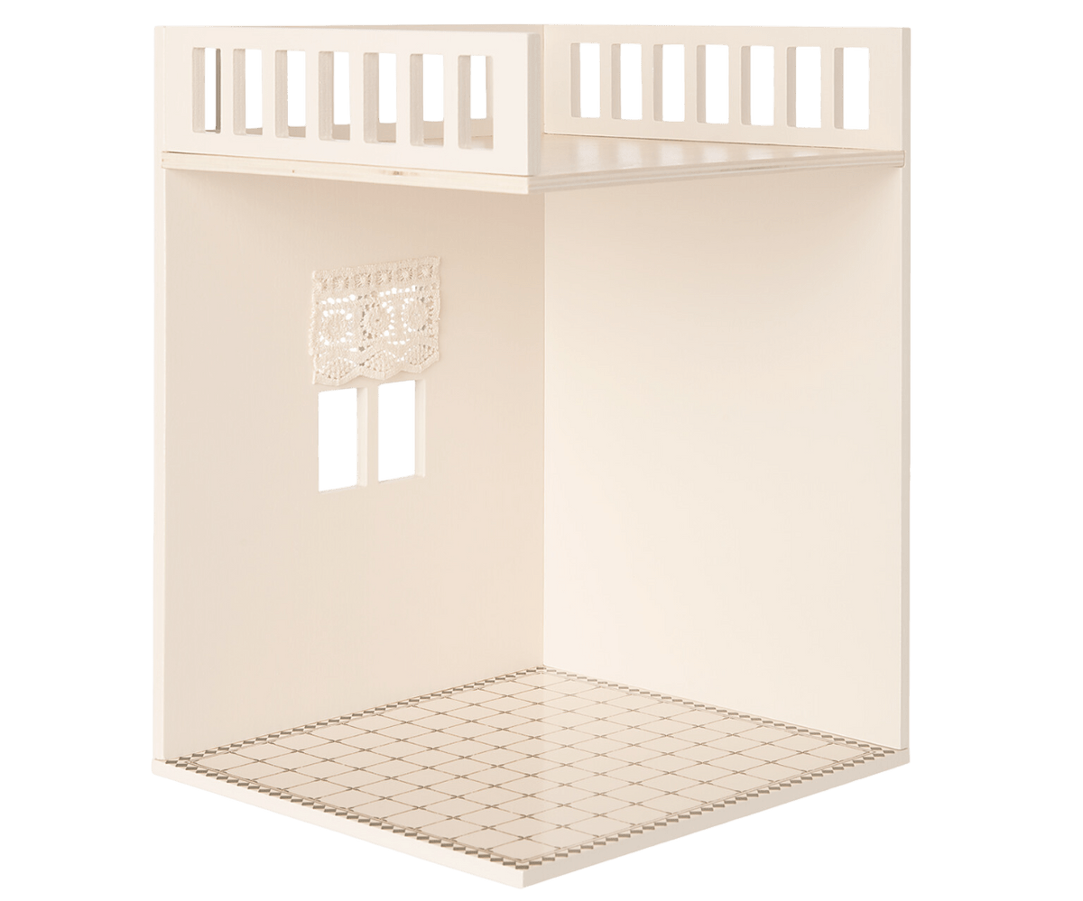 Dollhouse Bathroom