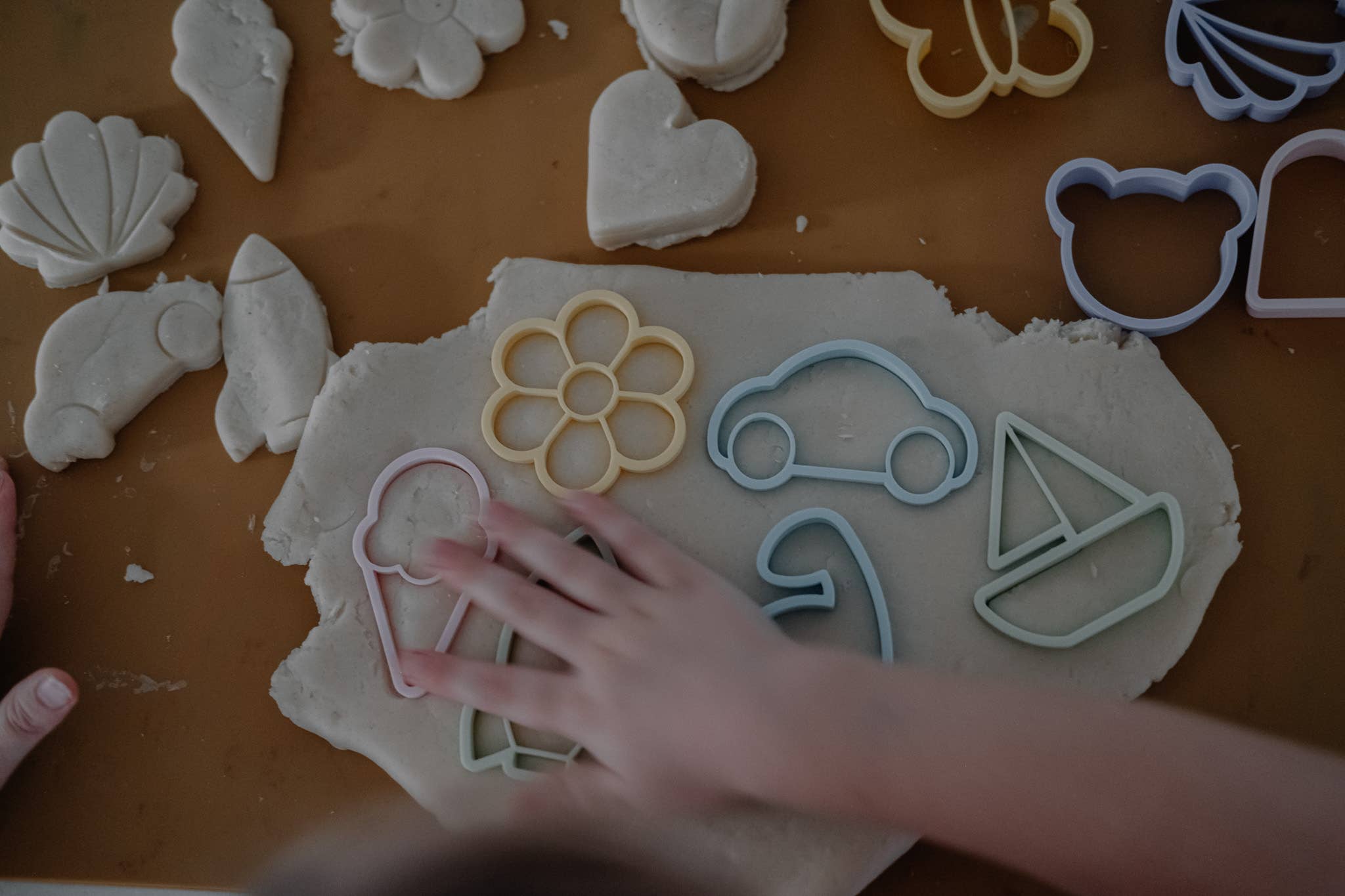 Playdough Assorted Colour Eco Cutter Set™