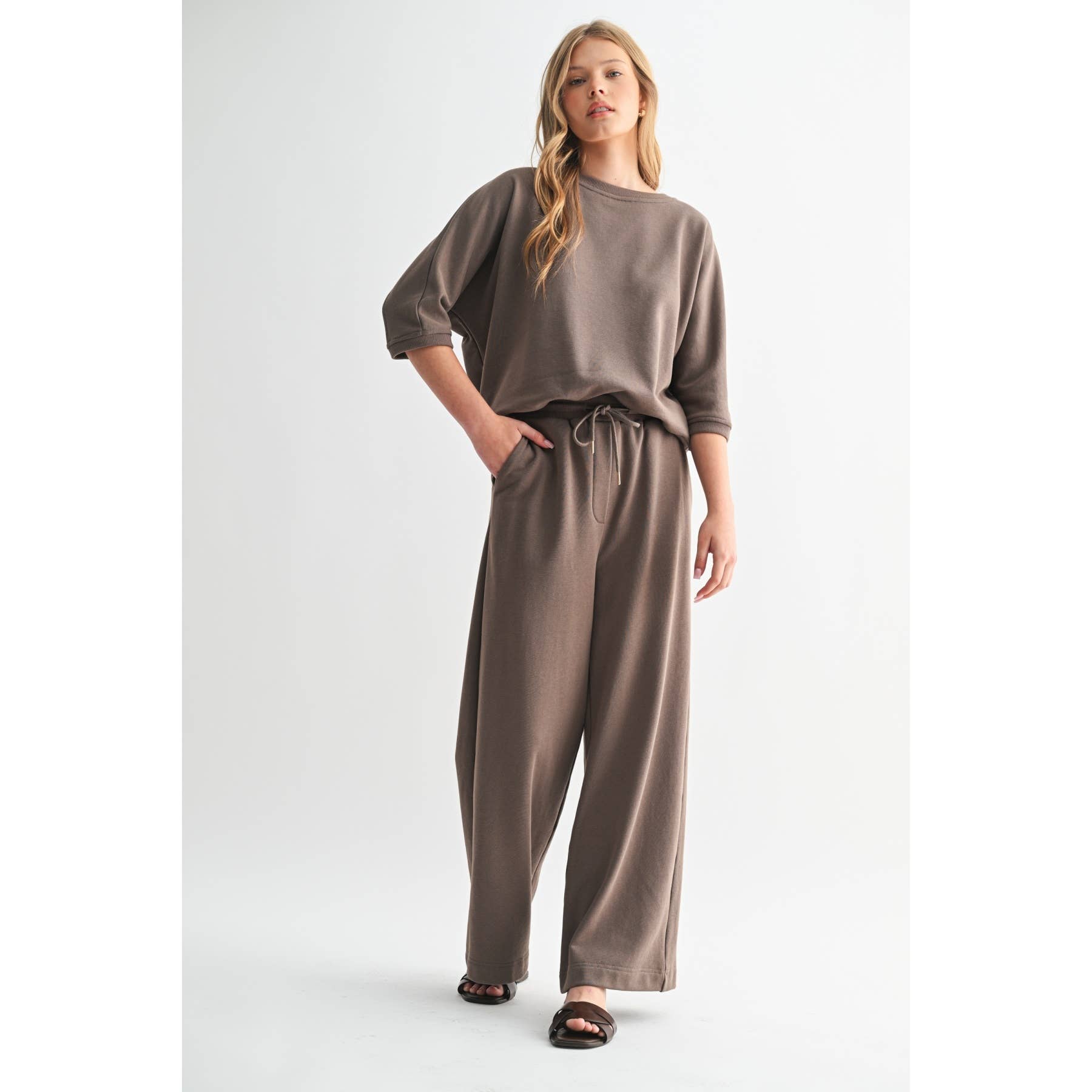 Straight Leg Pants || Truffle