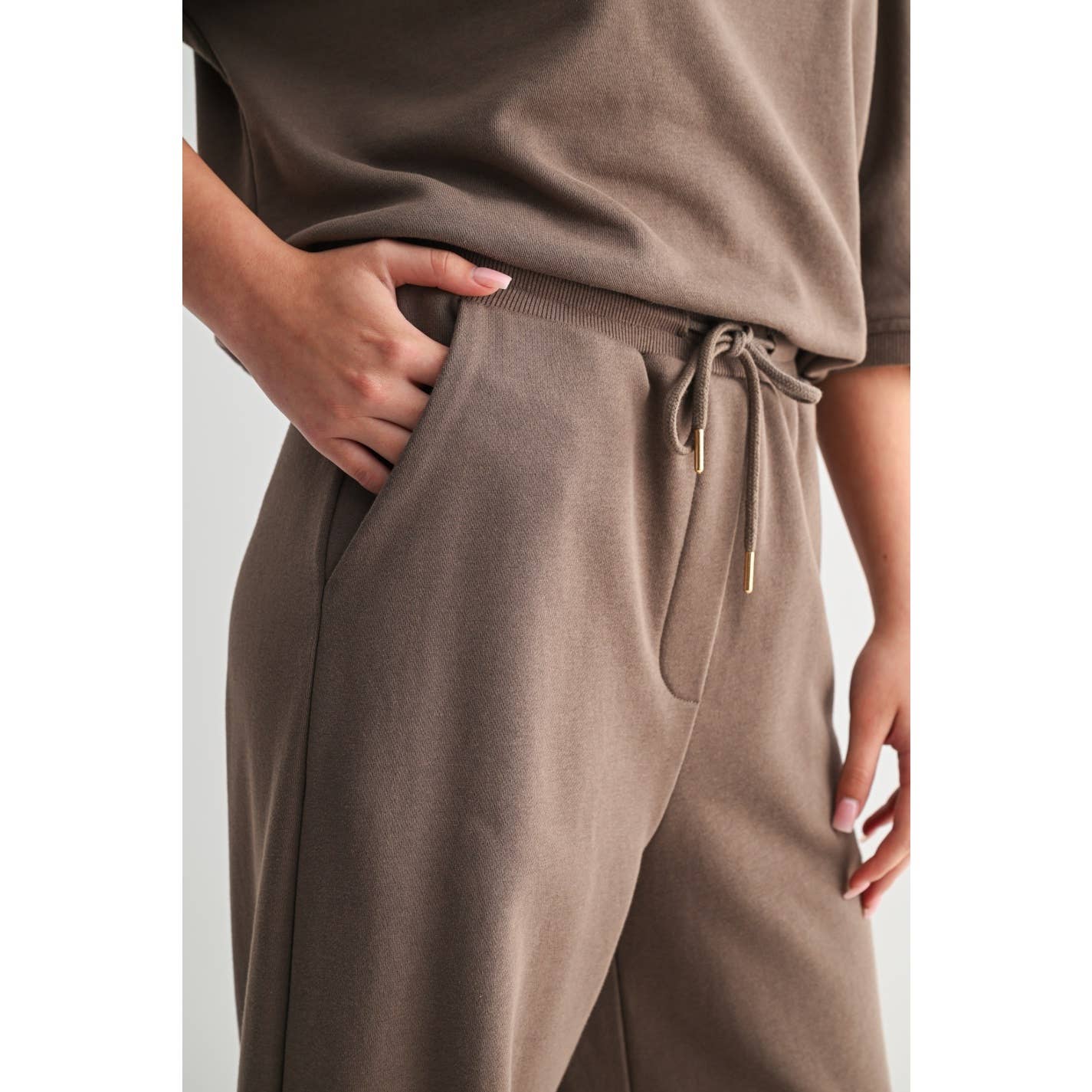 Straight Leg Pants || Truffle