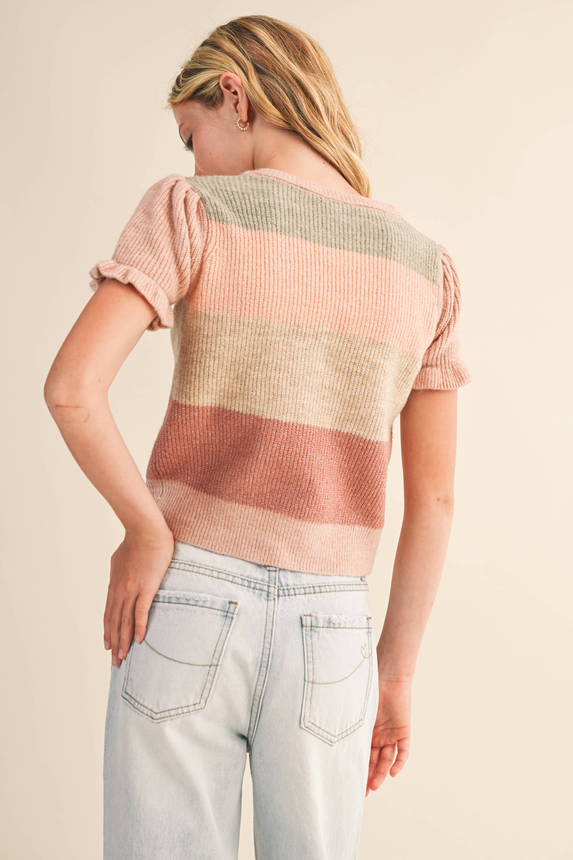 Tween Puff Sleeve Seater