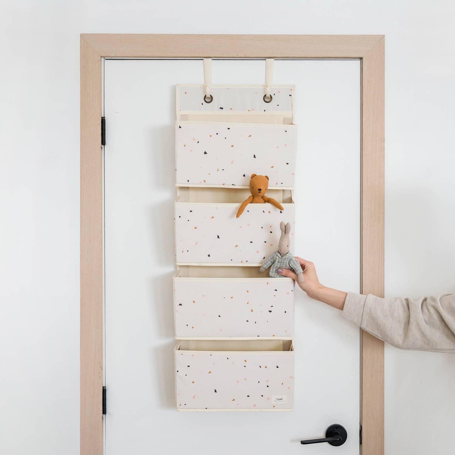 Over the Door Organizer || Terrazzo Cream