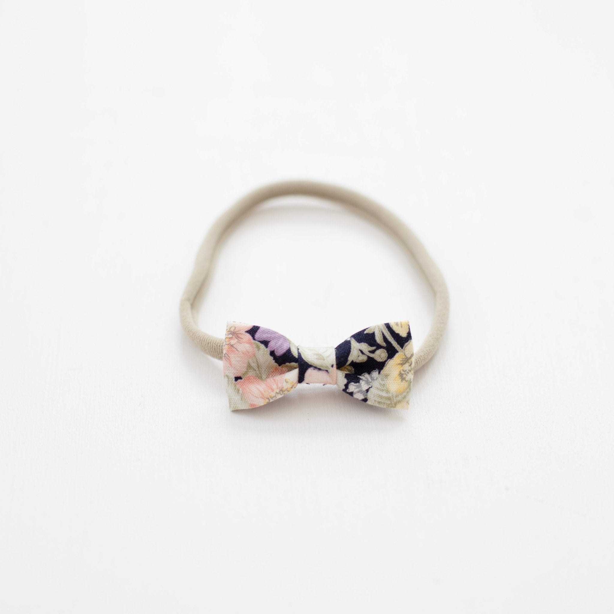 Glen | Mini Bow