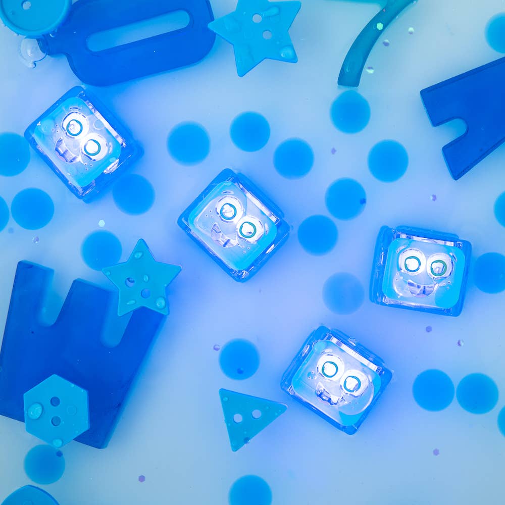Glo Pals Blair Light - Up Cubes