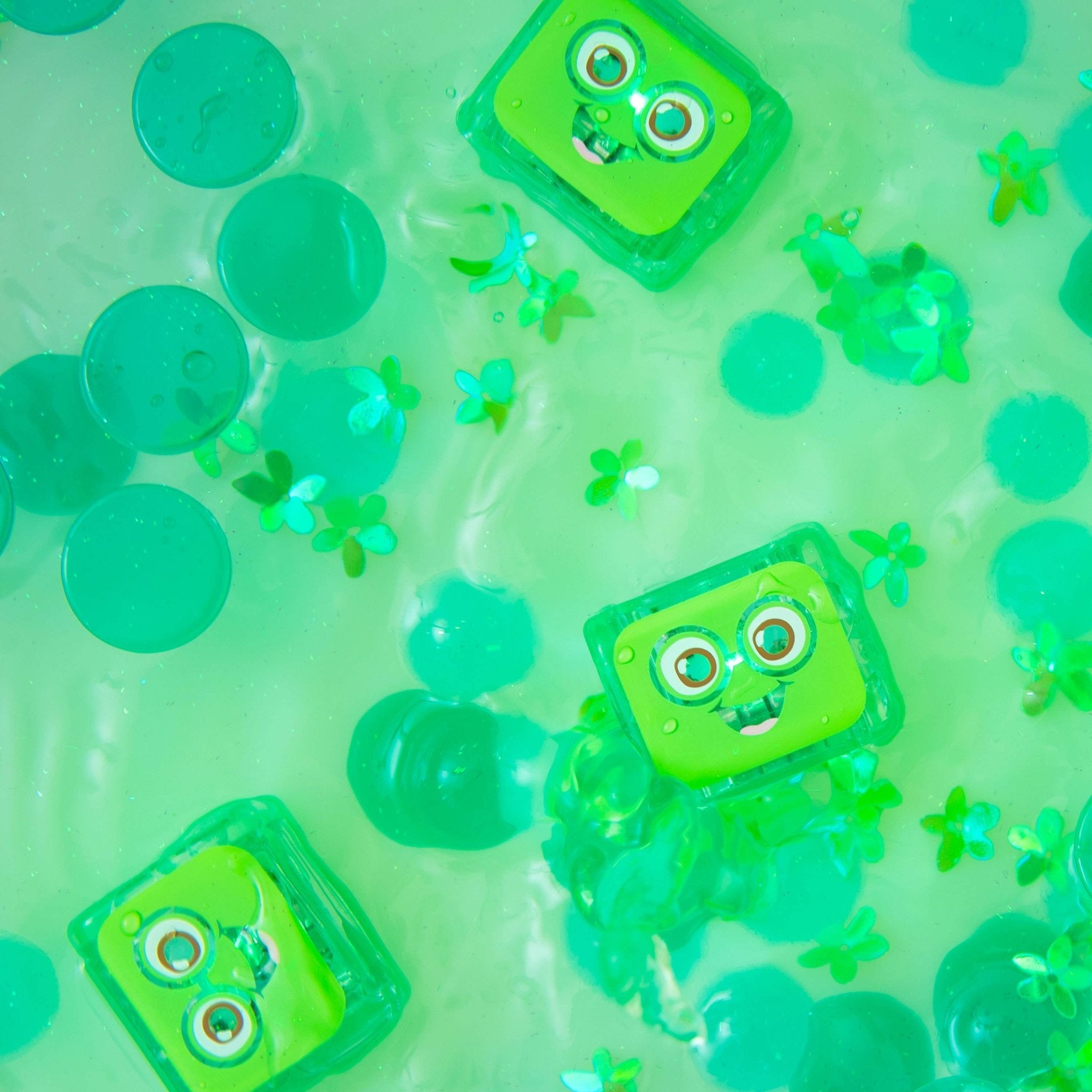 Glo Pals Pippa Light - Up Cubes