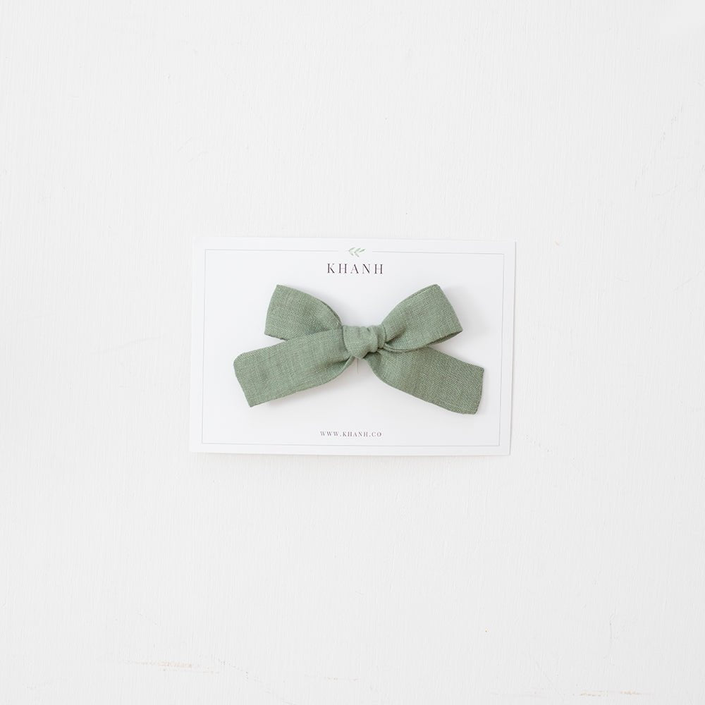 Green Gables | Medium Hand Tied Bow