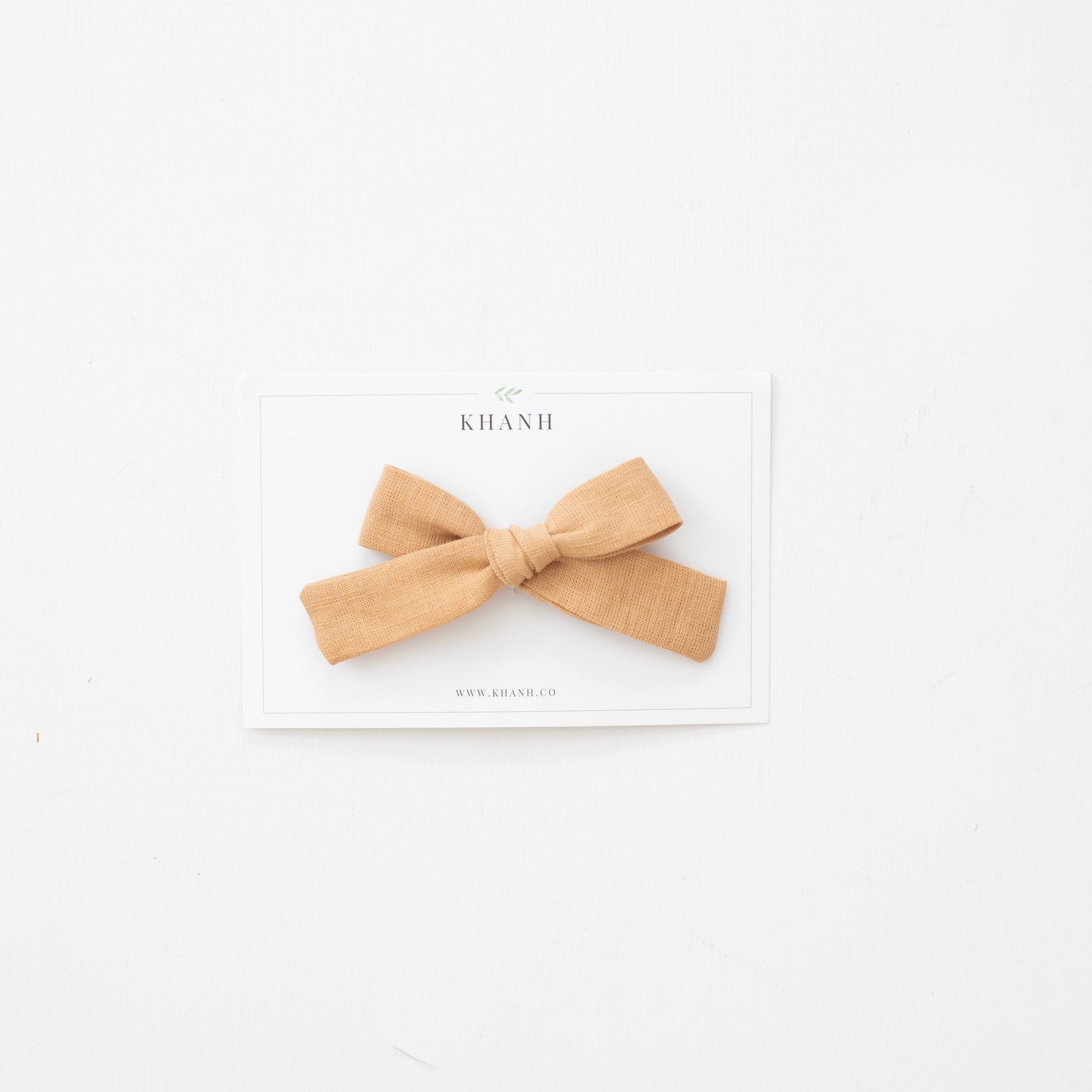 Honey | Medium Hand Tied Bow
