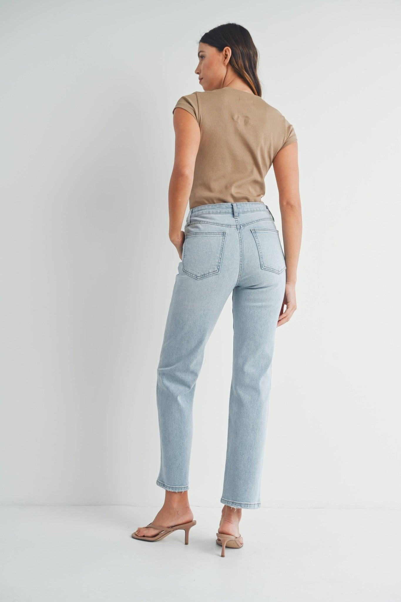 Kelci High Rise Relax Straight Leg Jeans