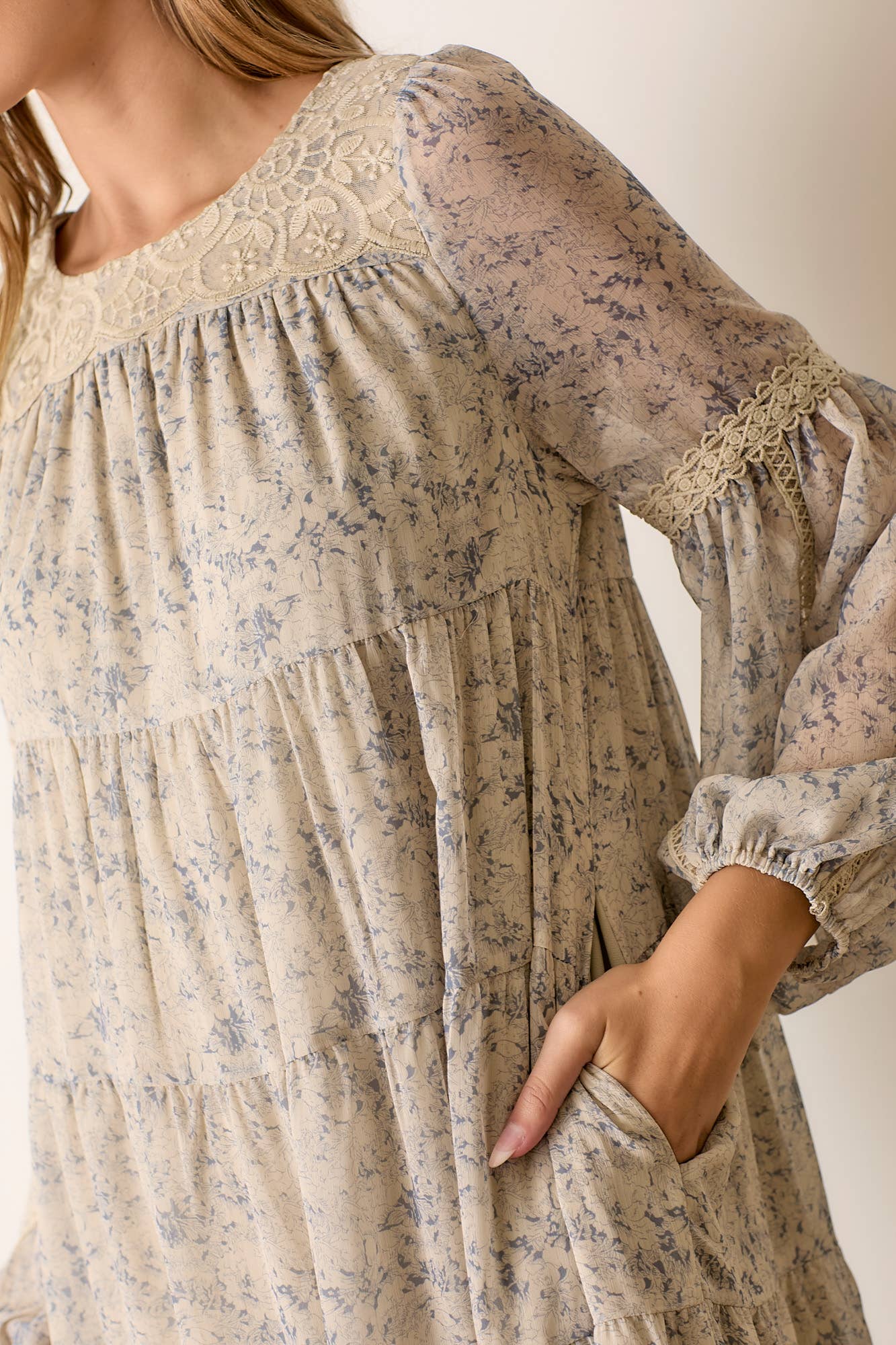 KRISTEN FLORAL MIDI DRESS