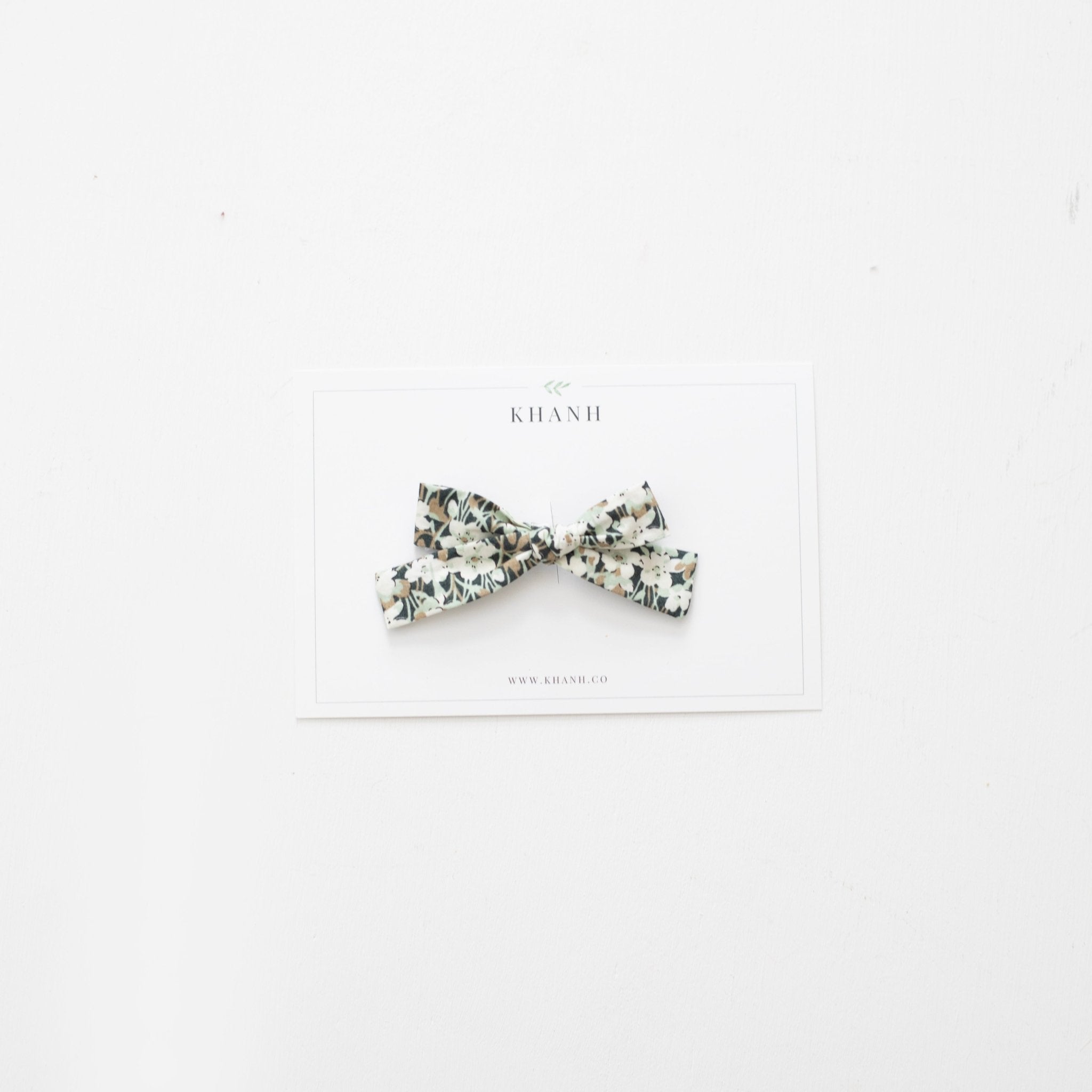 Marle | Petite Hand - Tied Bow