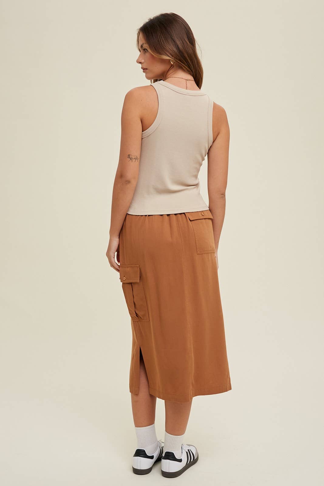 Ribbed Knit Crop Tank Top || Taupe