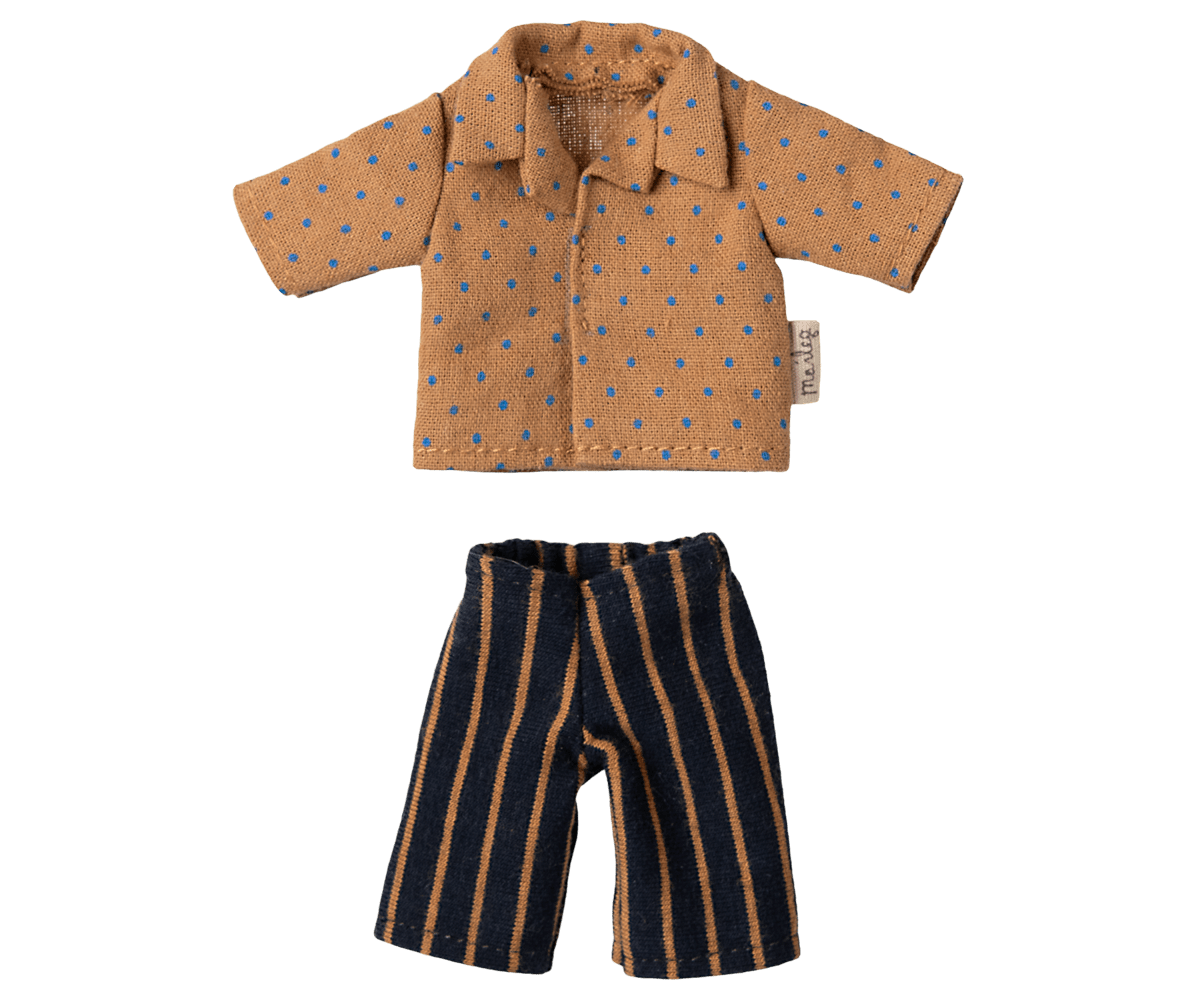 Shirt and striped pants, Dad mouse