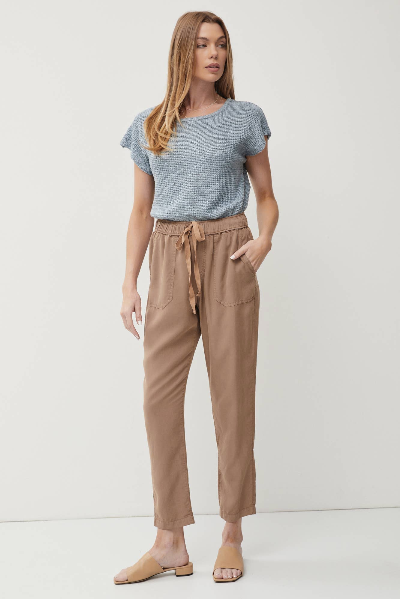THE LARA PANT | DK SAND